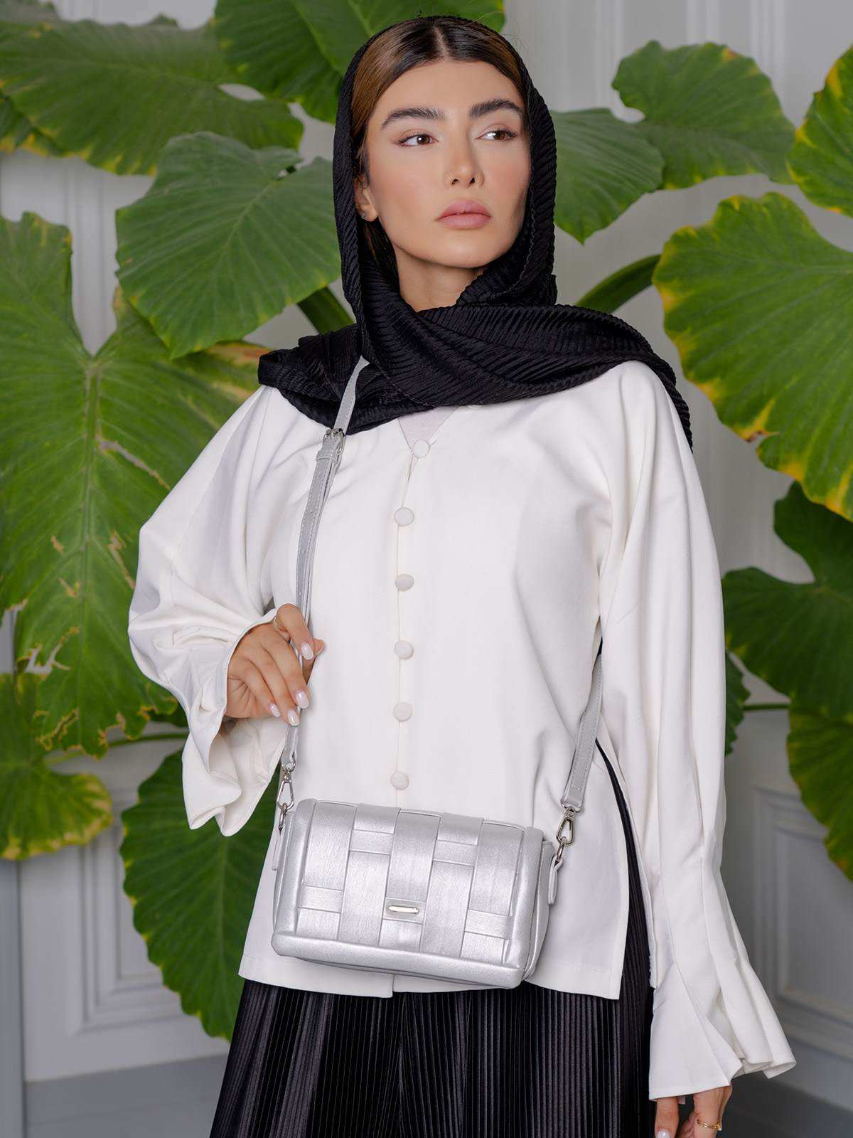 کیف دوشی زنانه دیوید جونز مدل 1-7066