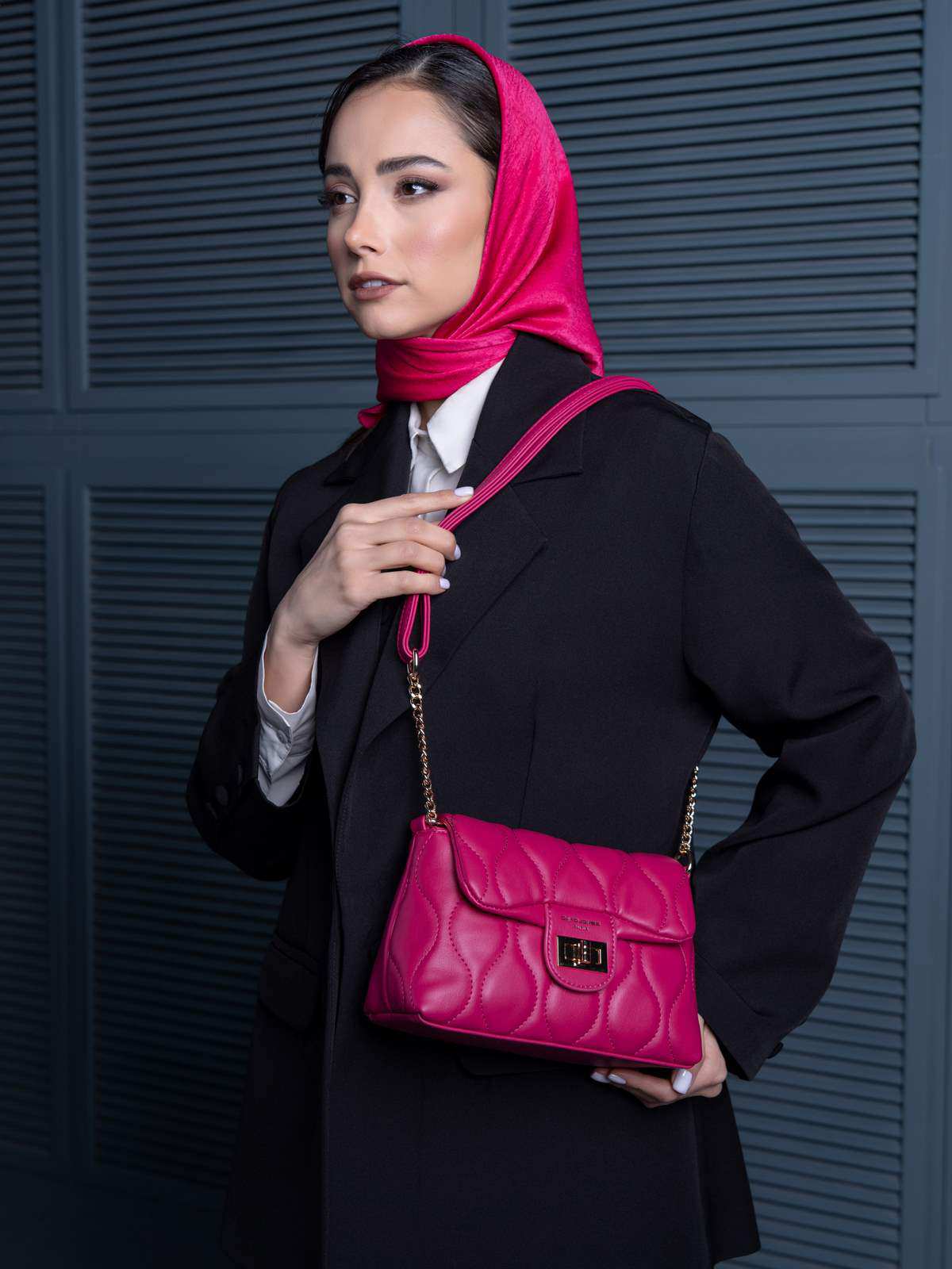کیف دوشی زنانه دیوید جونز مدل CM6700
