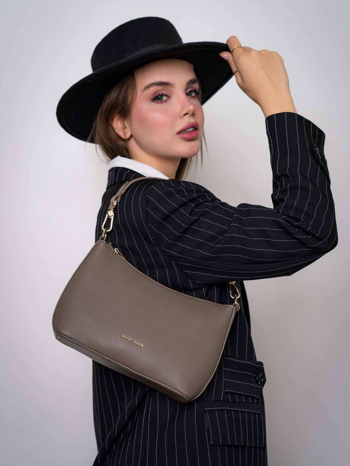 کیف دستی زنانه دیوید جونز مدل CM6934A