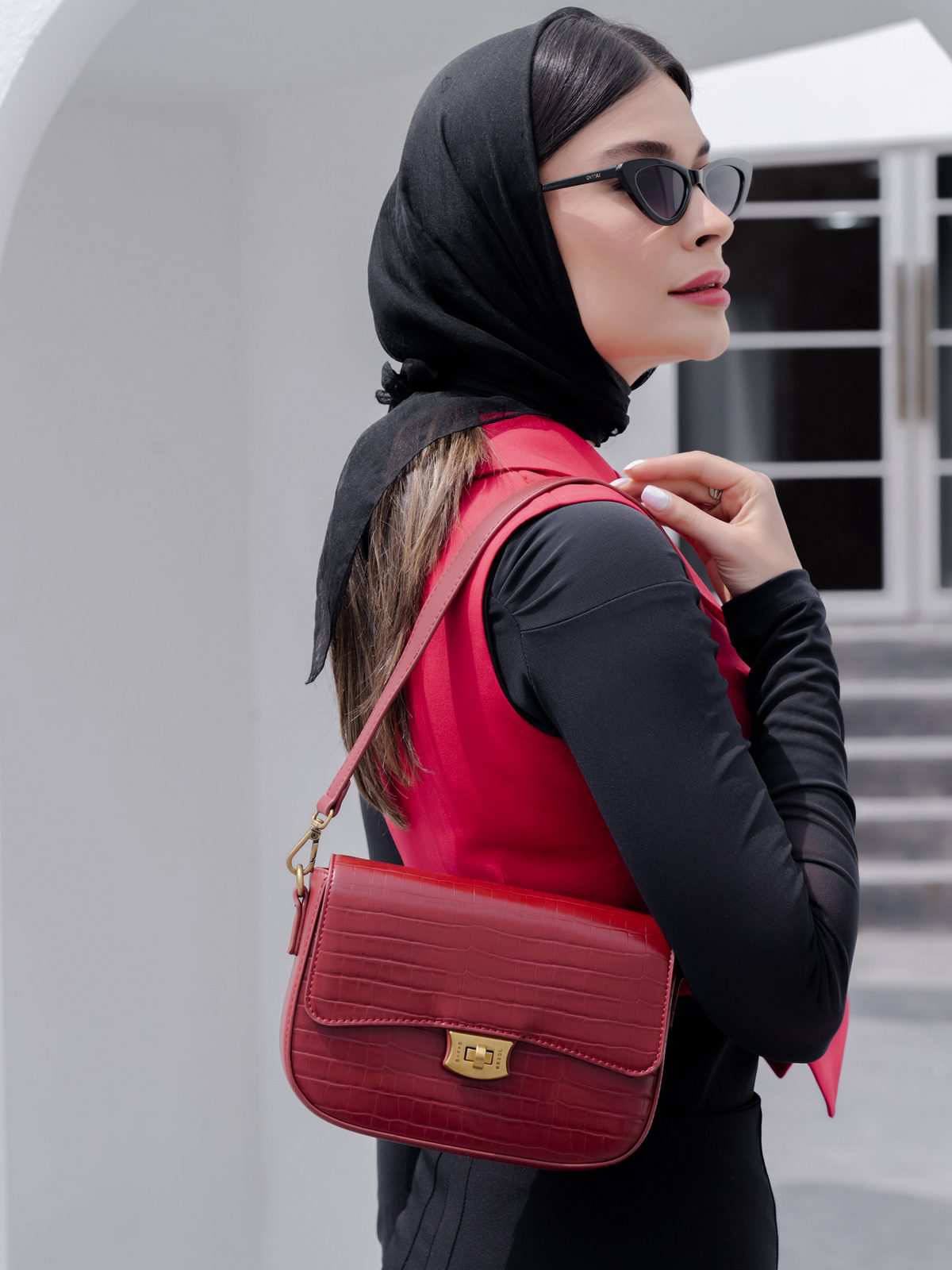 کیف دوشی زنانه دیویدجونز مدل 1-7002