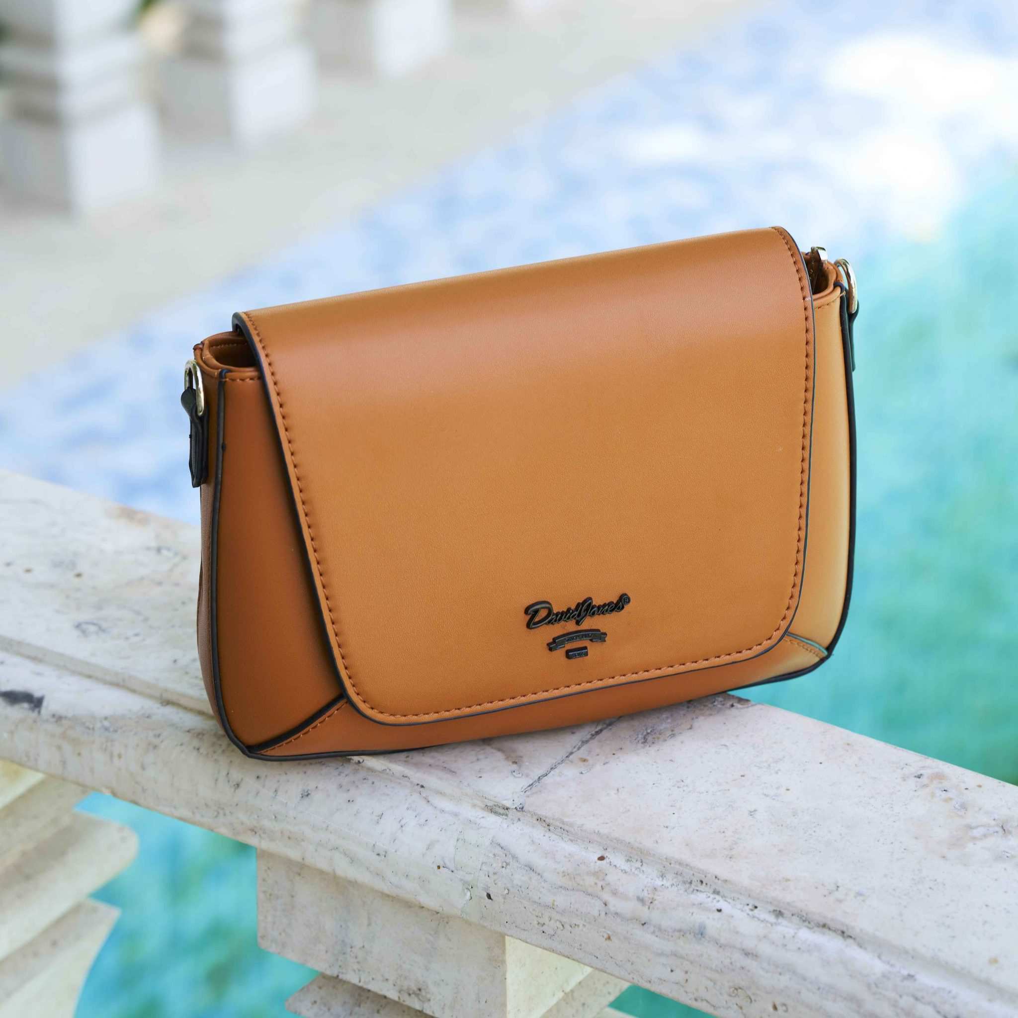 کیف دوشی مدل david Jones cm6080 دیوید جونز