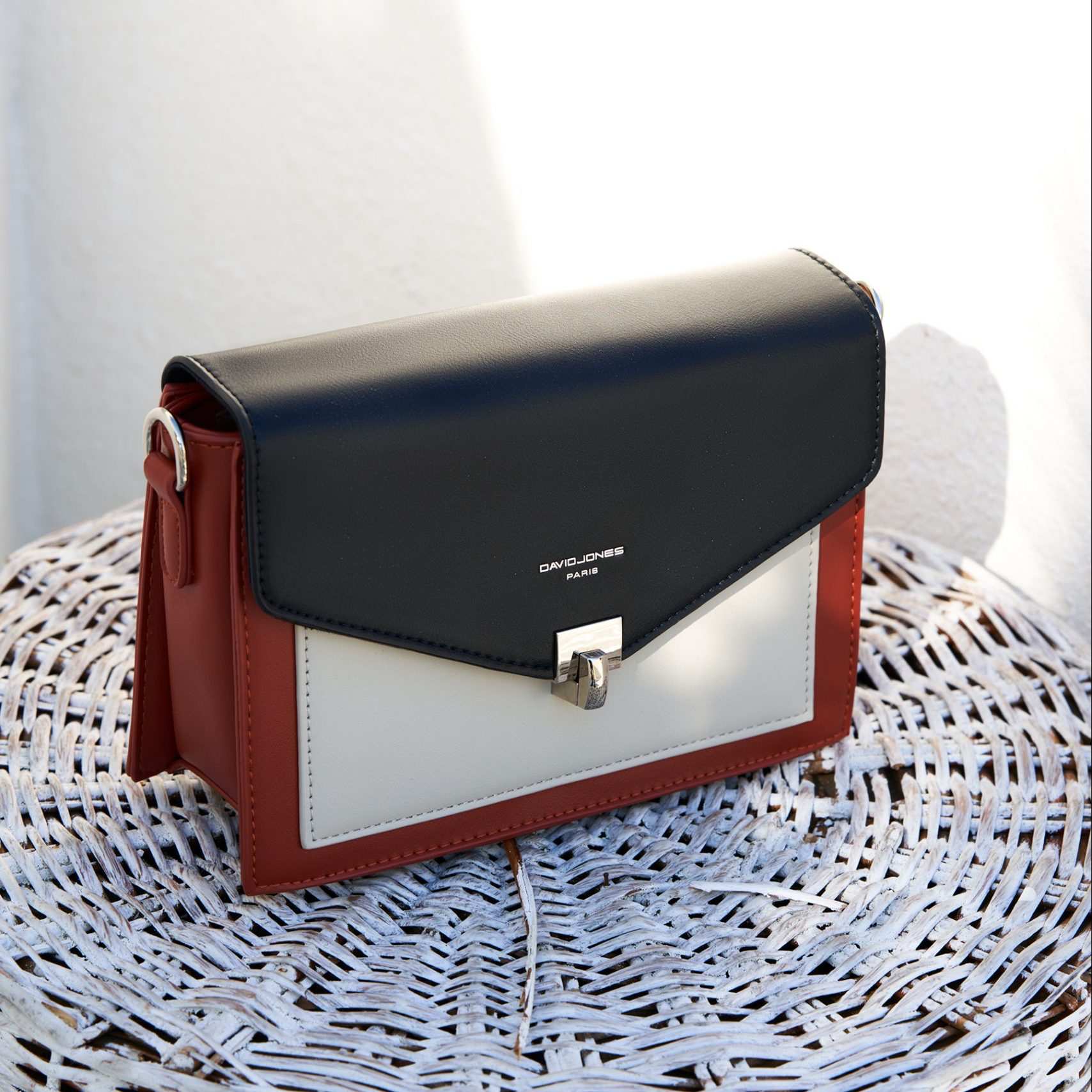 کیف دوشی مدل David Jones cm6022 دیوید جونز