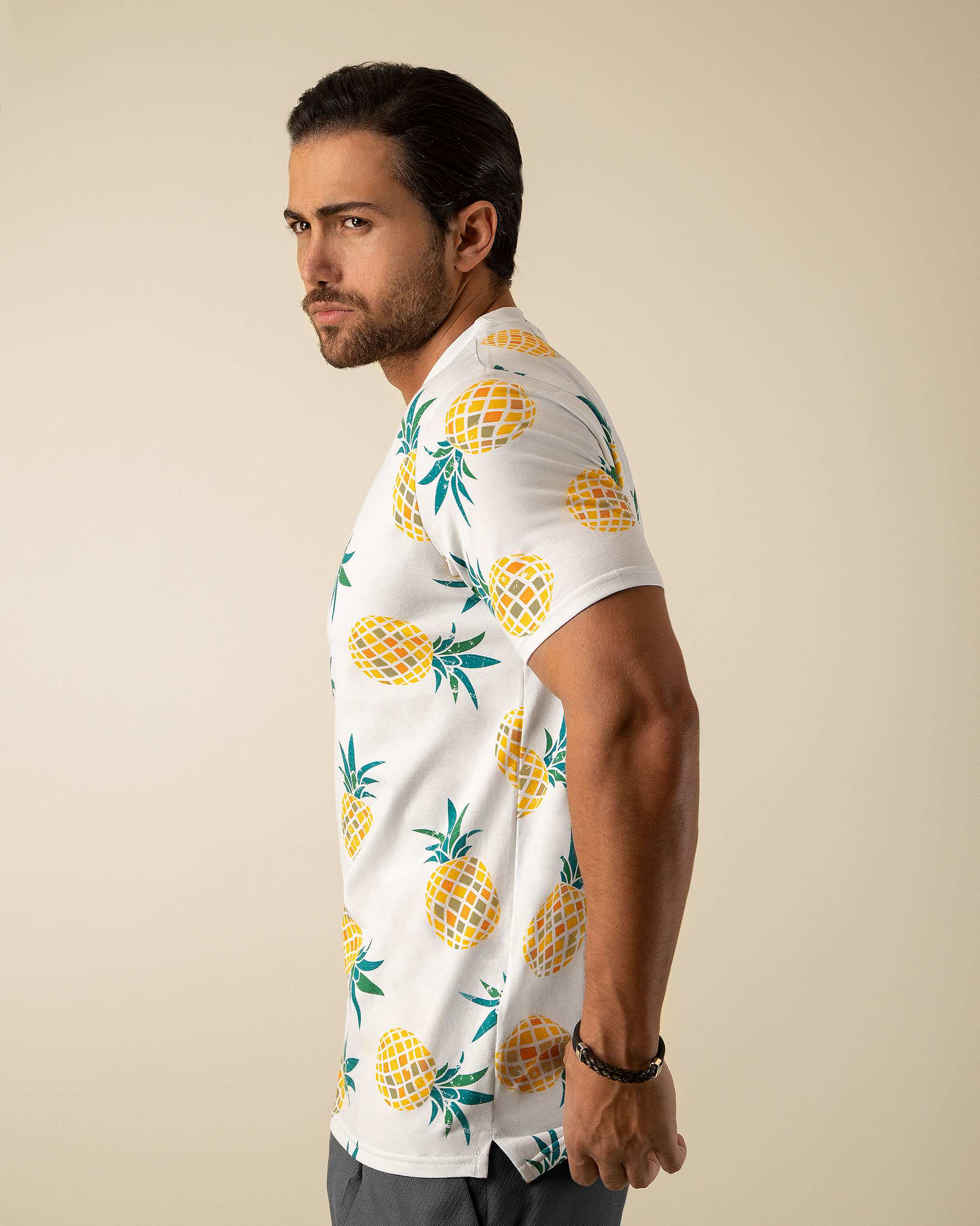 تی شرت طرح دار مردانه 2210610 کروم