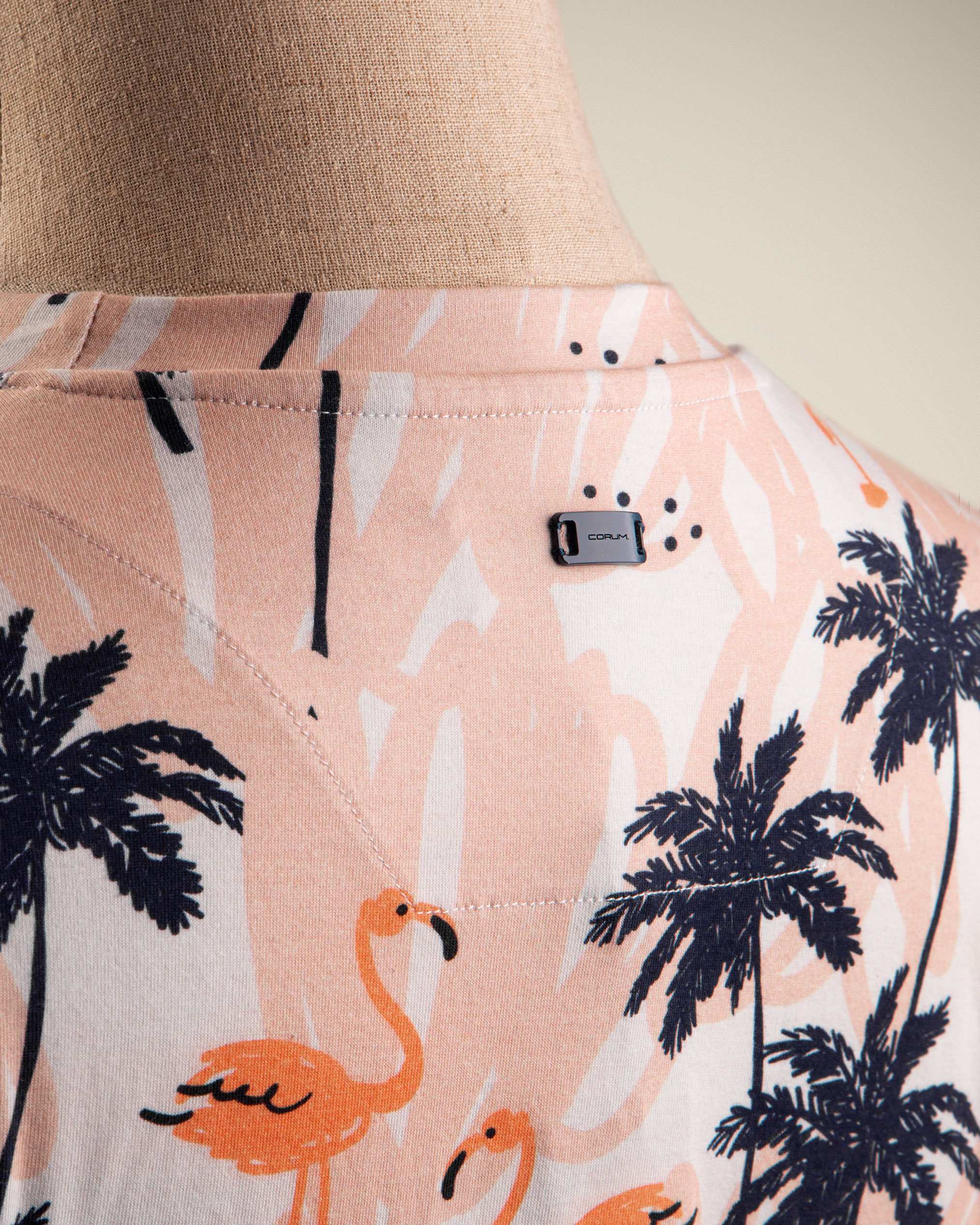 تی شرت طرح دار مردانه 2210611 کروم