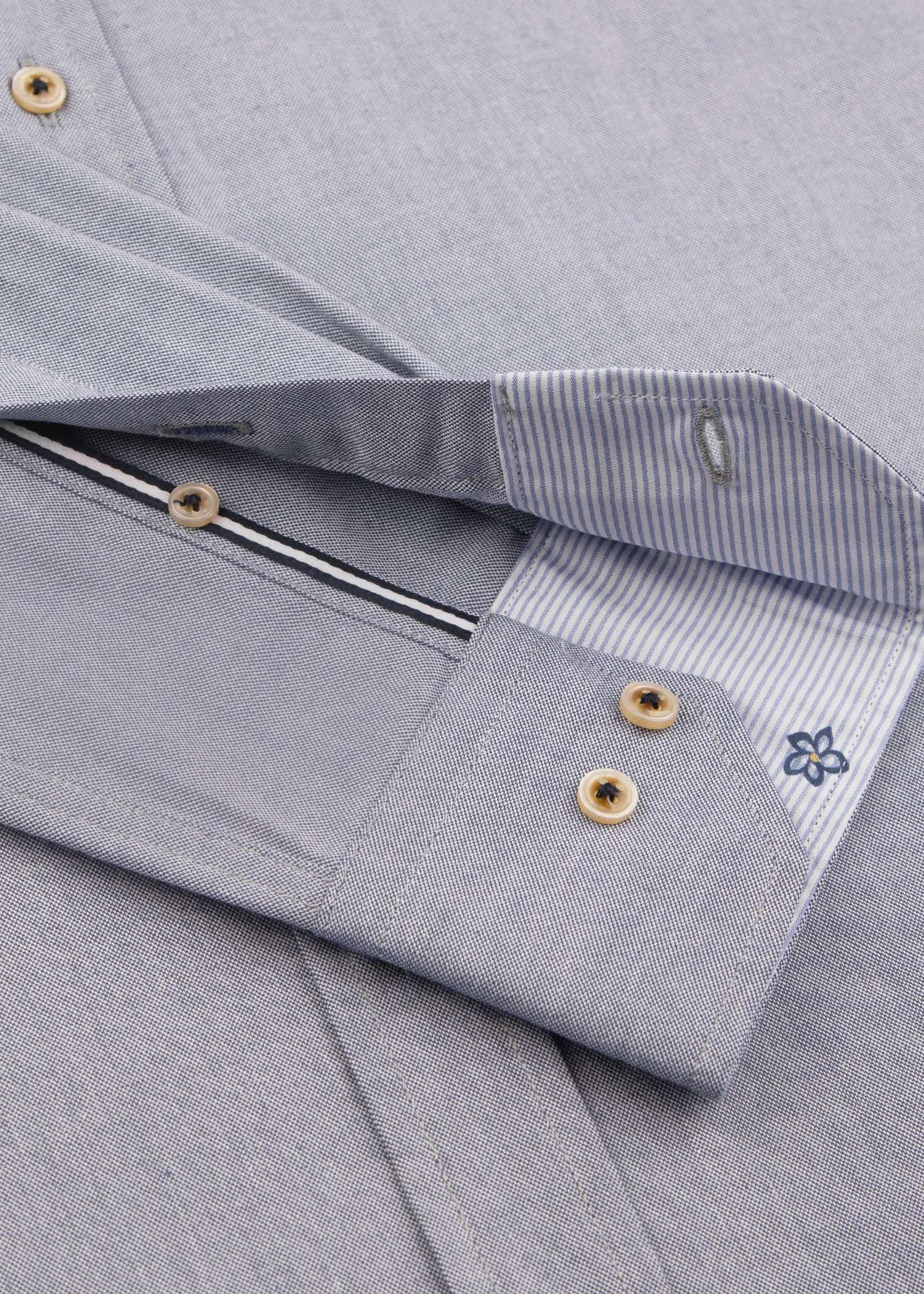 پیراهن یقه دکمه دار 2220112 کروم