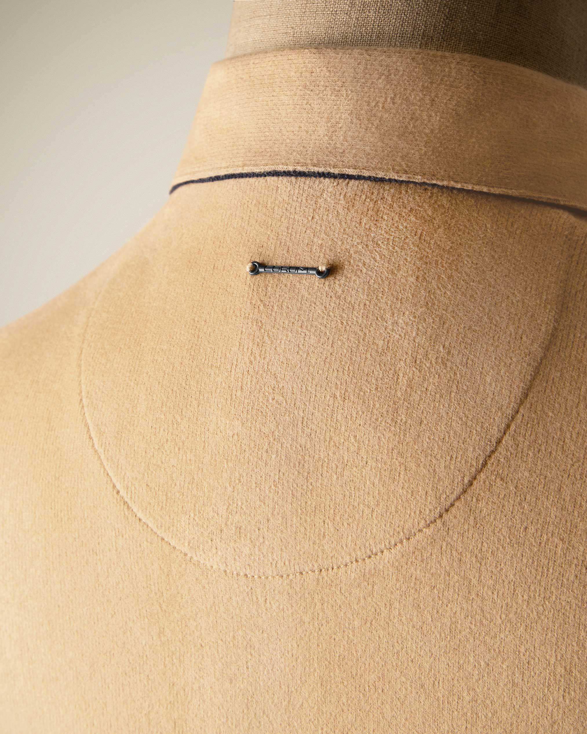 پولوشرت یقه دکمه دار 2220901 کروم