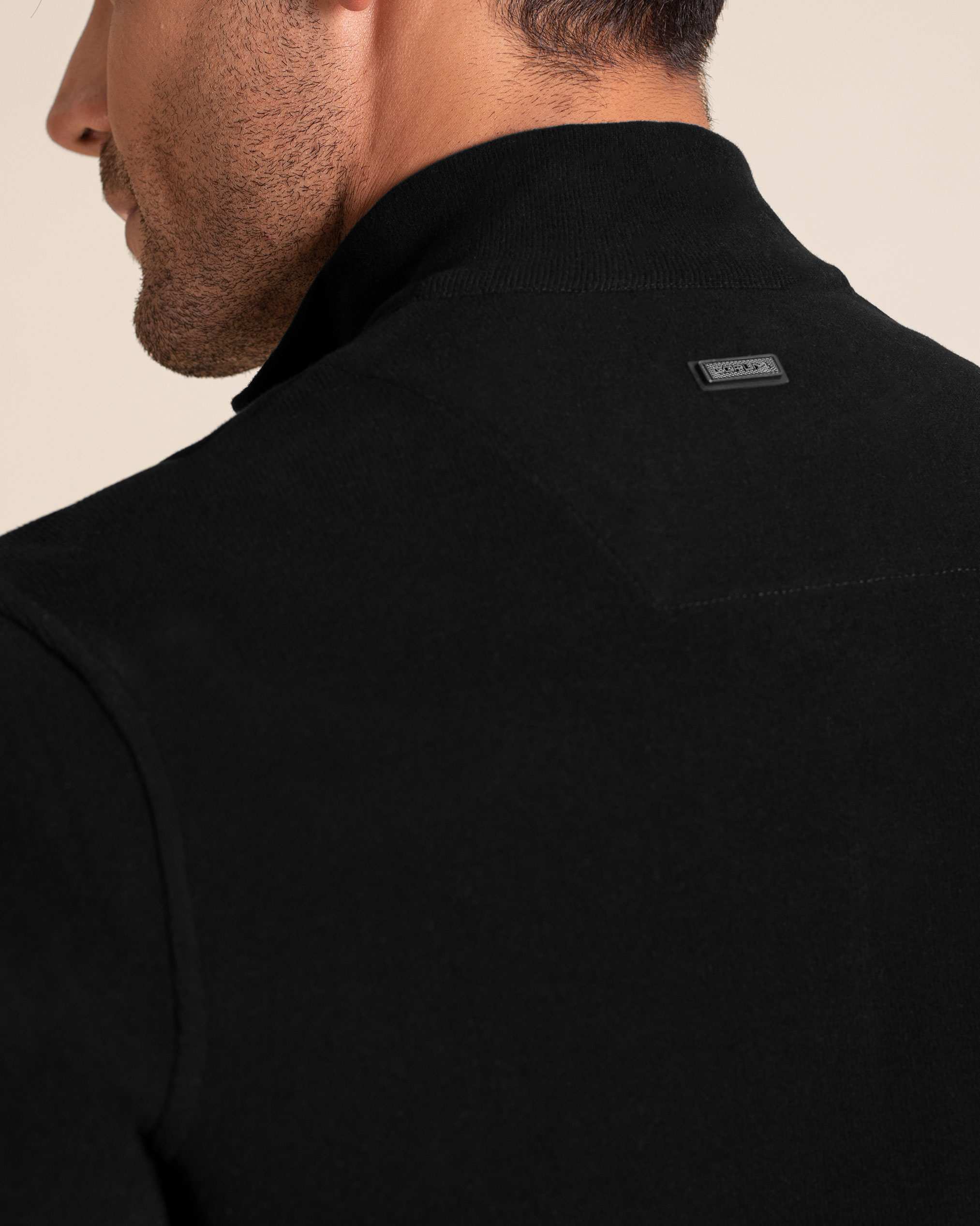 پولوشرت آستین بلند نیم زیپ 2220902 کروم