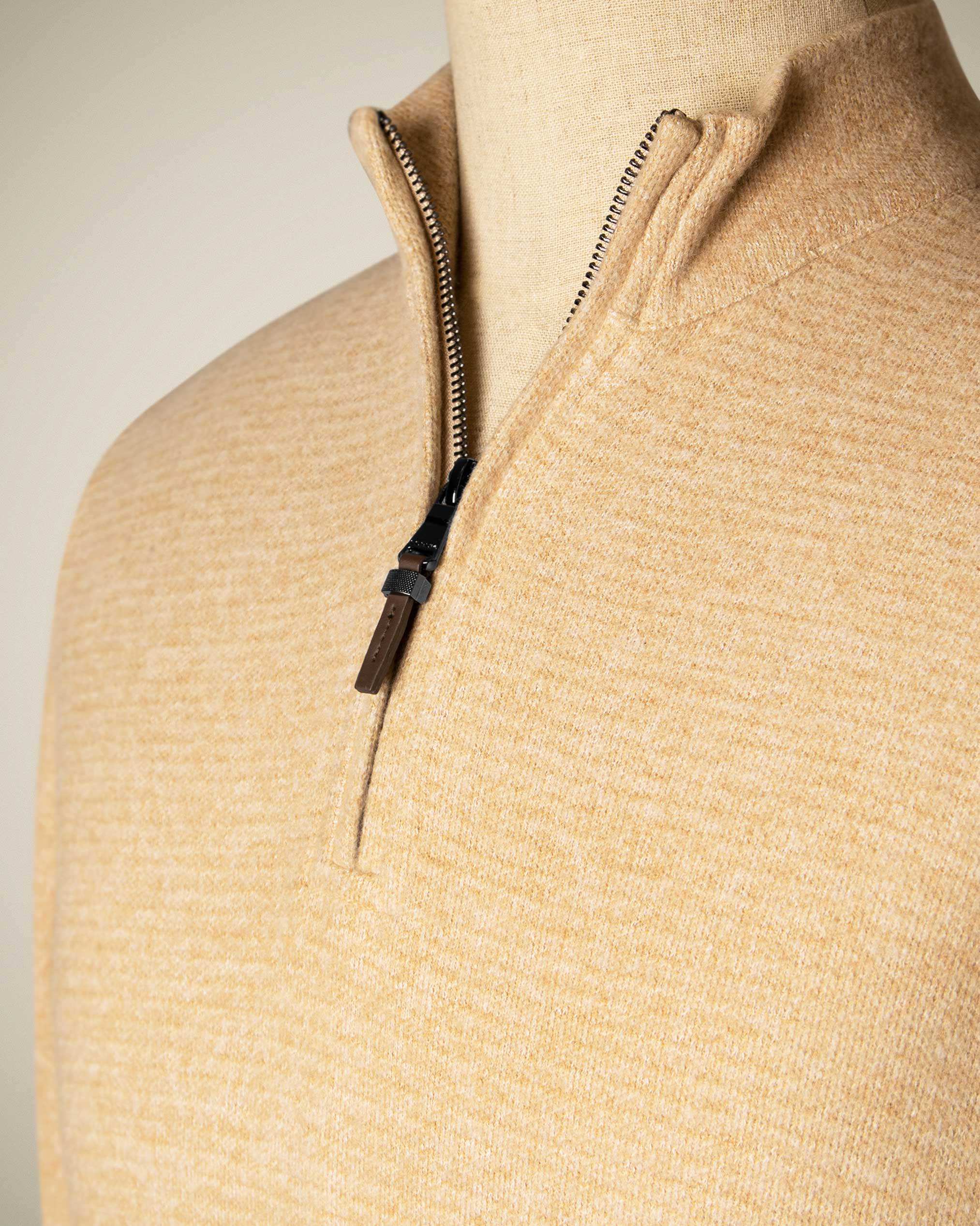 پولوشرت آستین بلند نیم زیپ 2220904 کروم