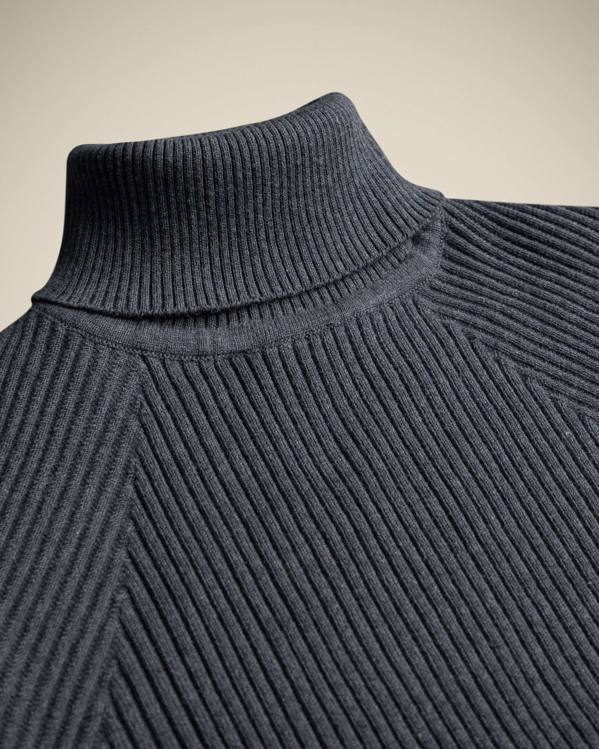 پلیور یقه اسکی 2221003 کروم