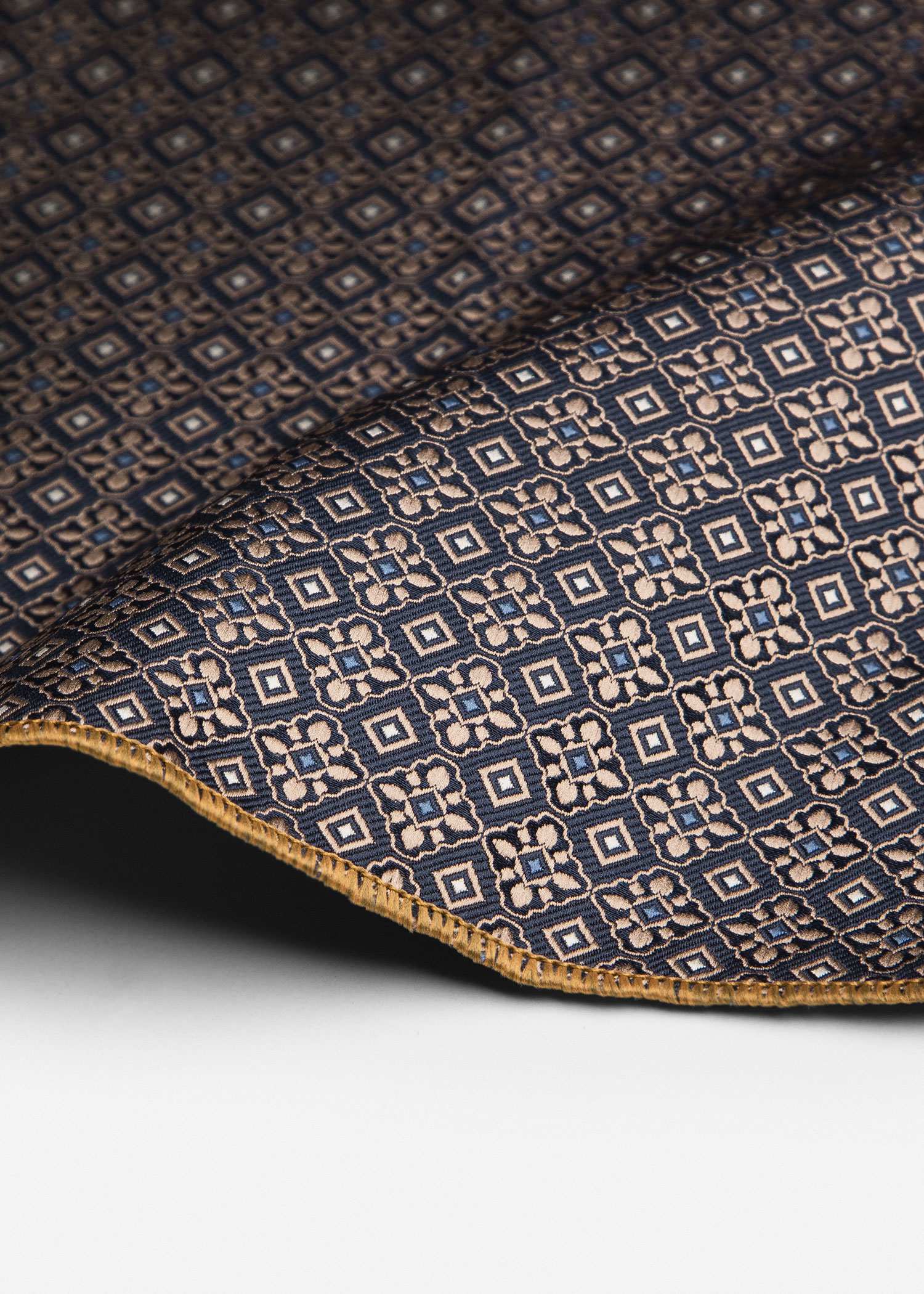 ست کراوات و پوشت 2311242 کروم