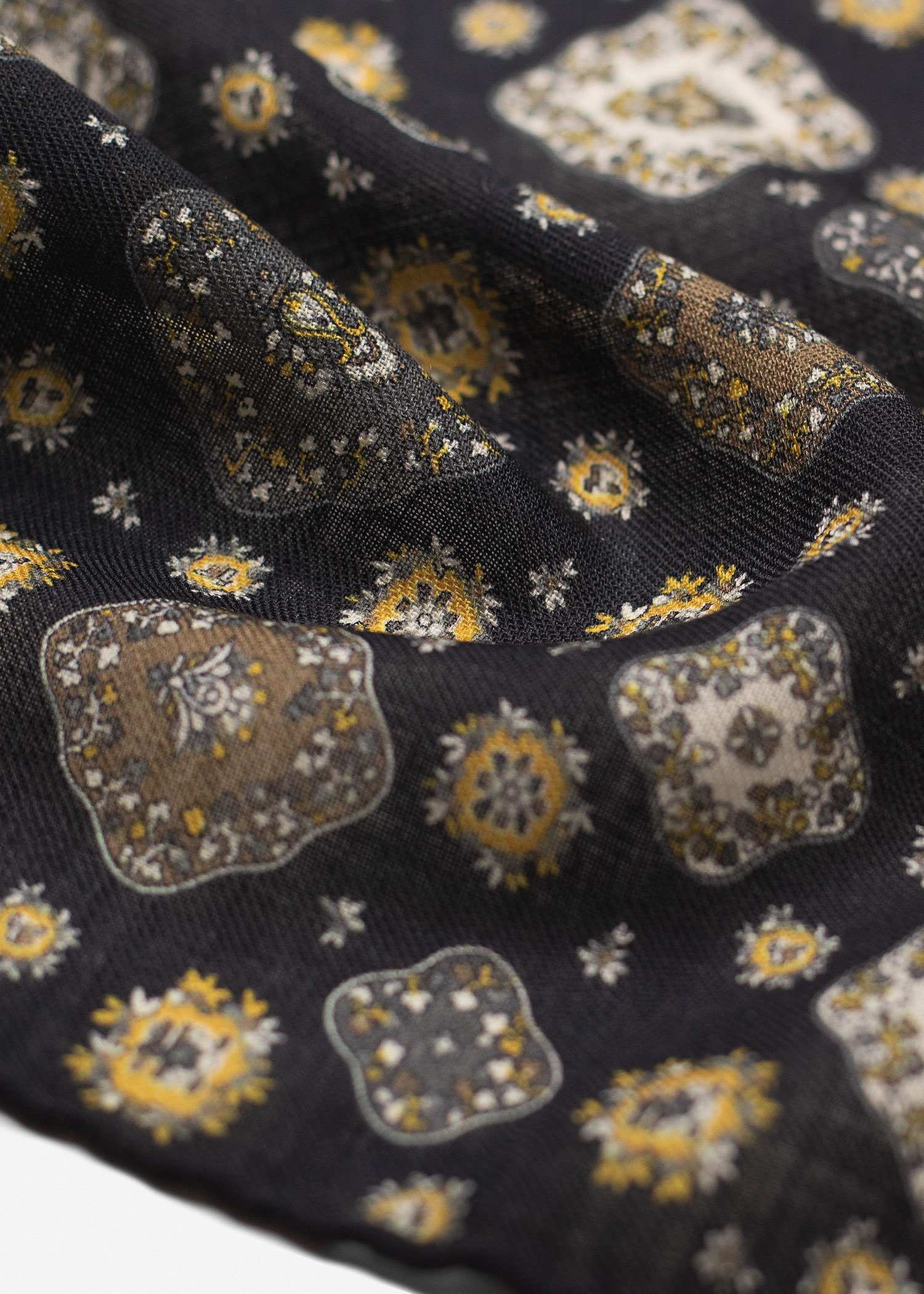 پوشت طرح دار 2311426 کروم