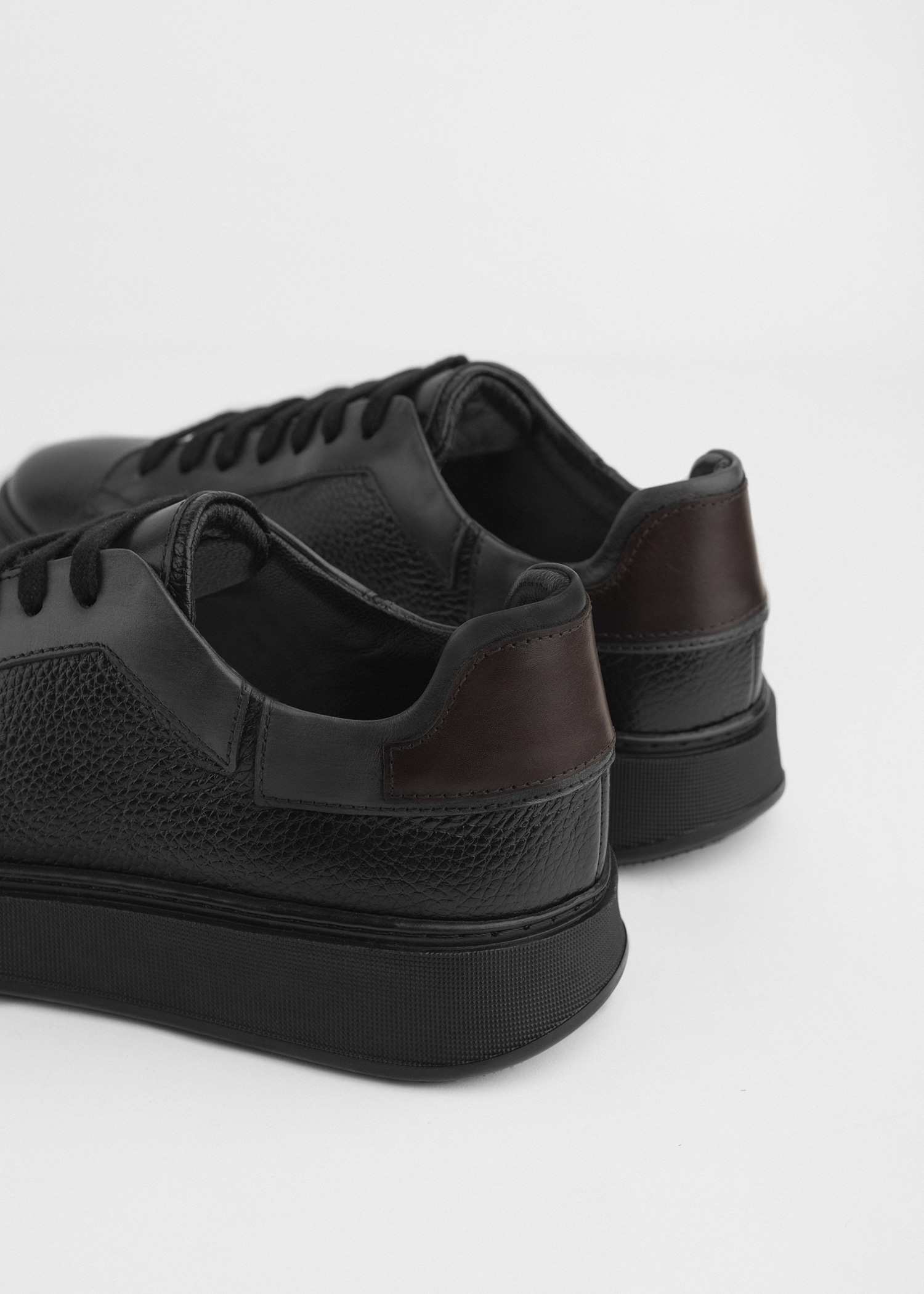 کفش چرم مردانه Sneakers کروم