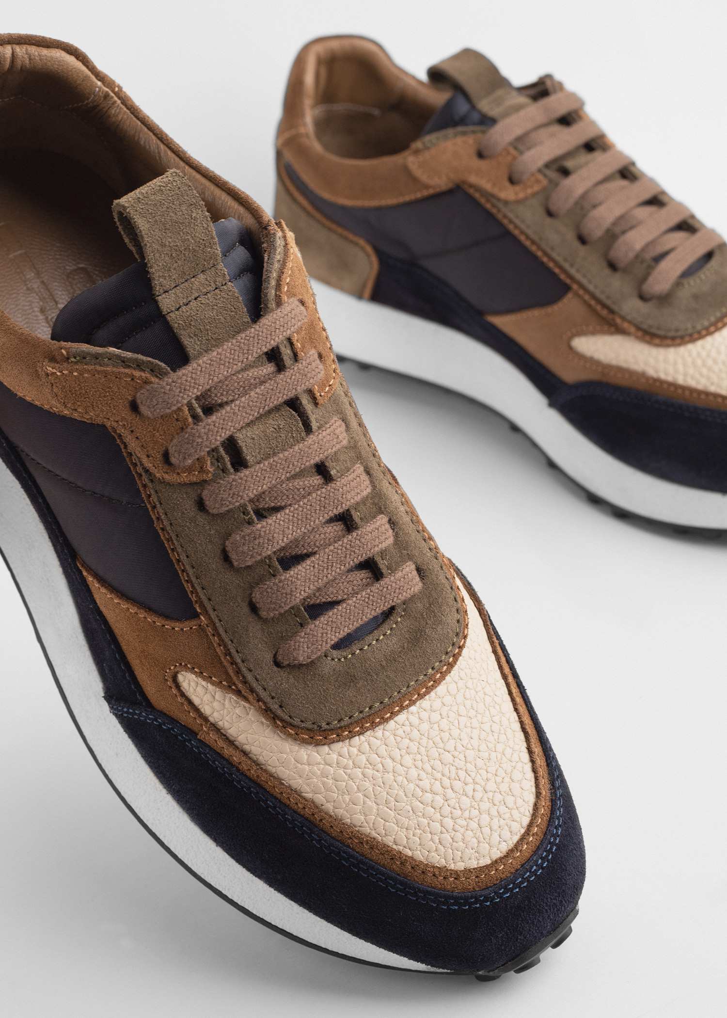کفش چرم و جیر کروم Sneakers