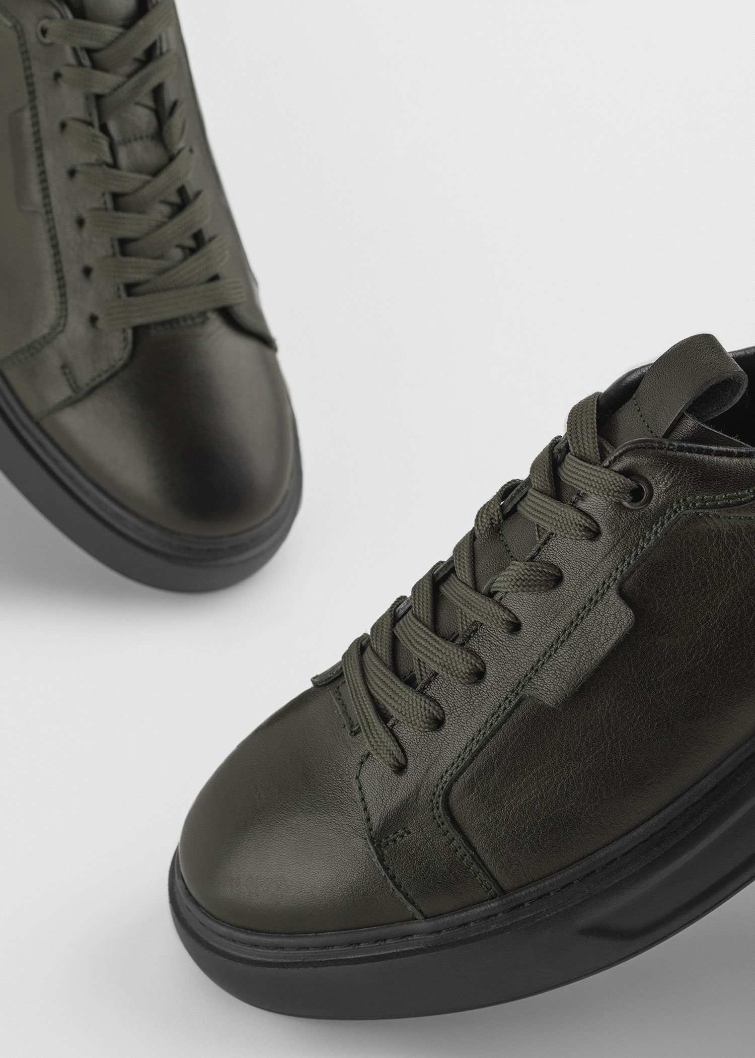 کفش چرم مردانه Sneakers کروم