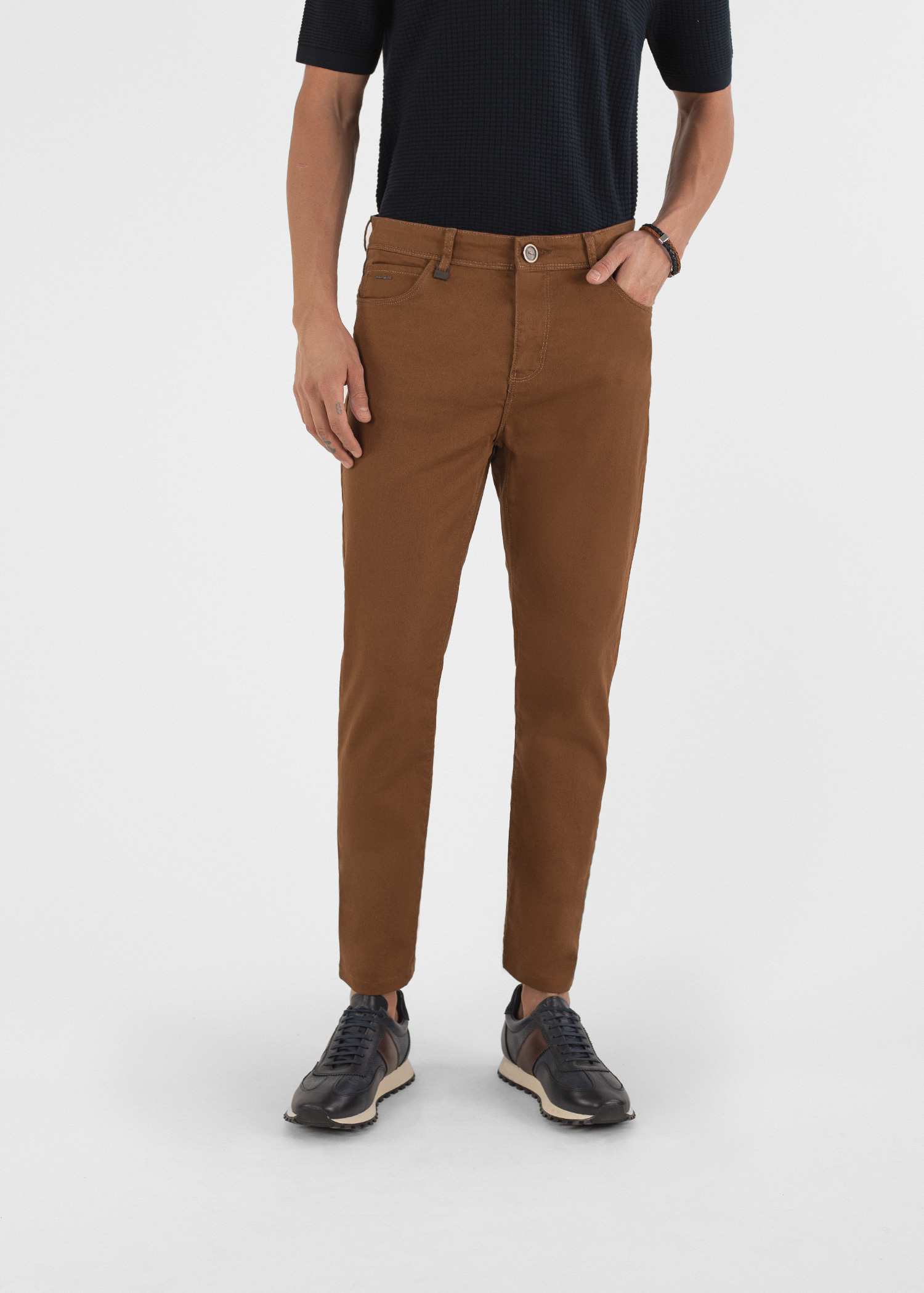 شلوار کتان Slim-Fit کروم