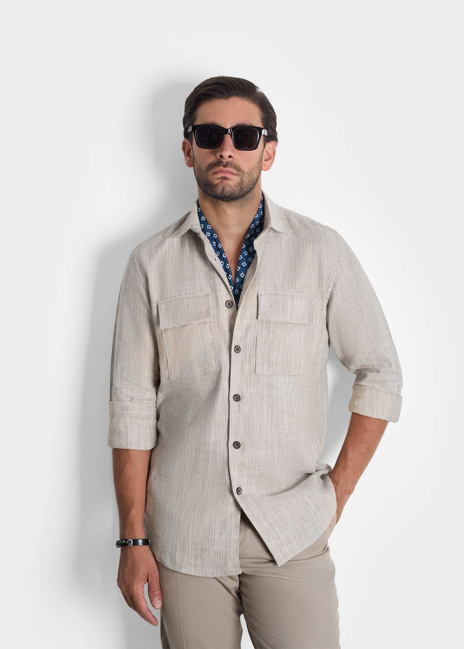 پیراهن دو جیب طرح دار 2410102 کروم