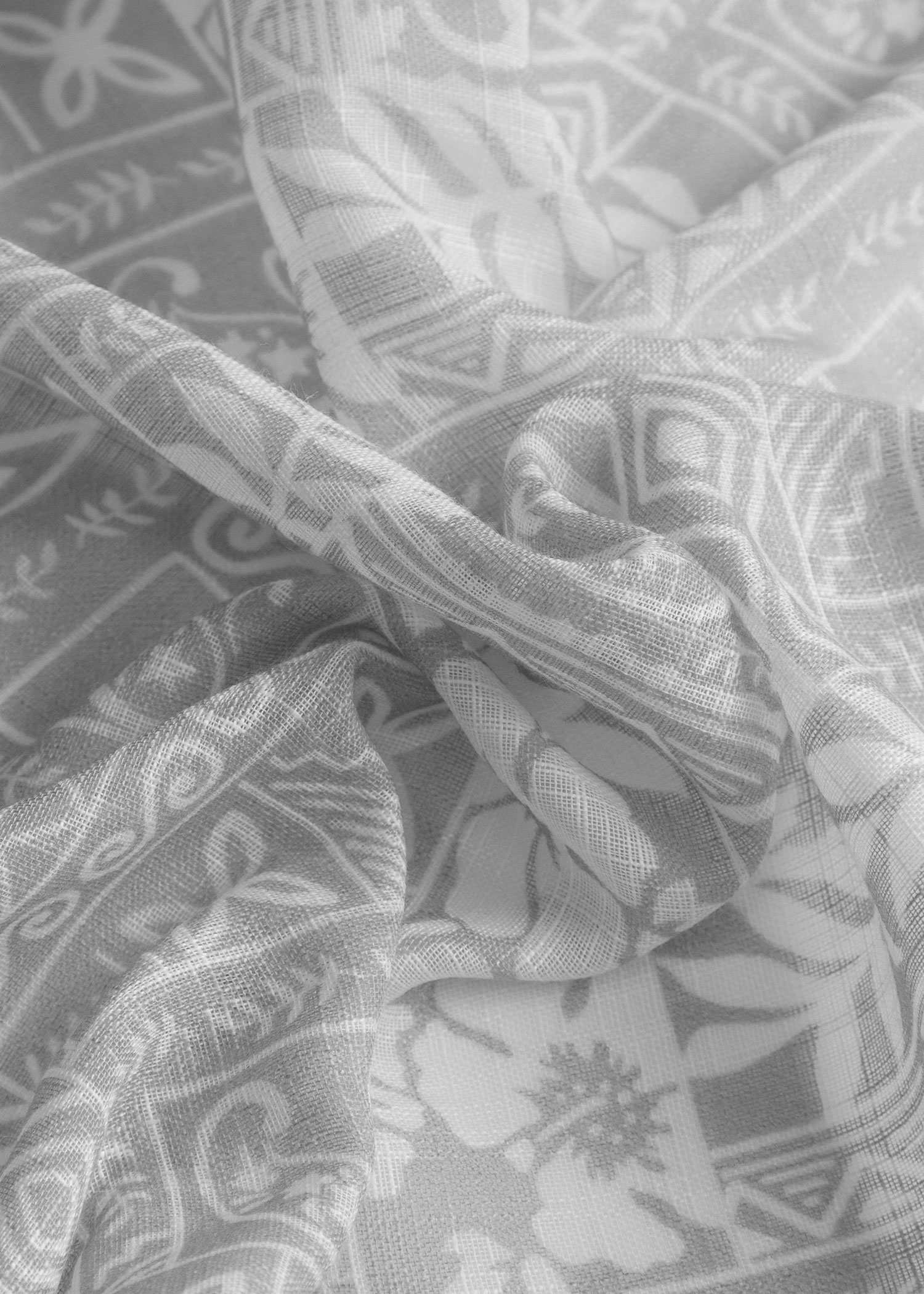 شال طرح دار 2411626 کروم