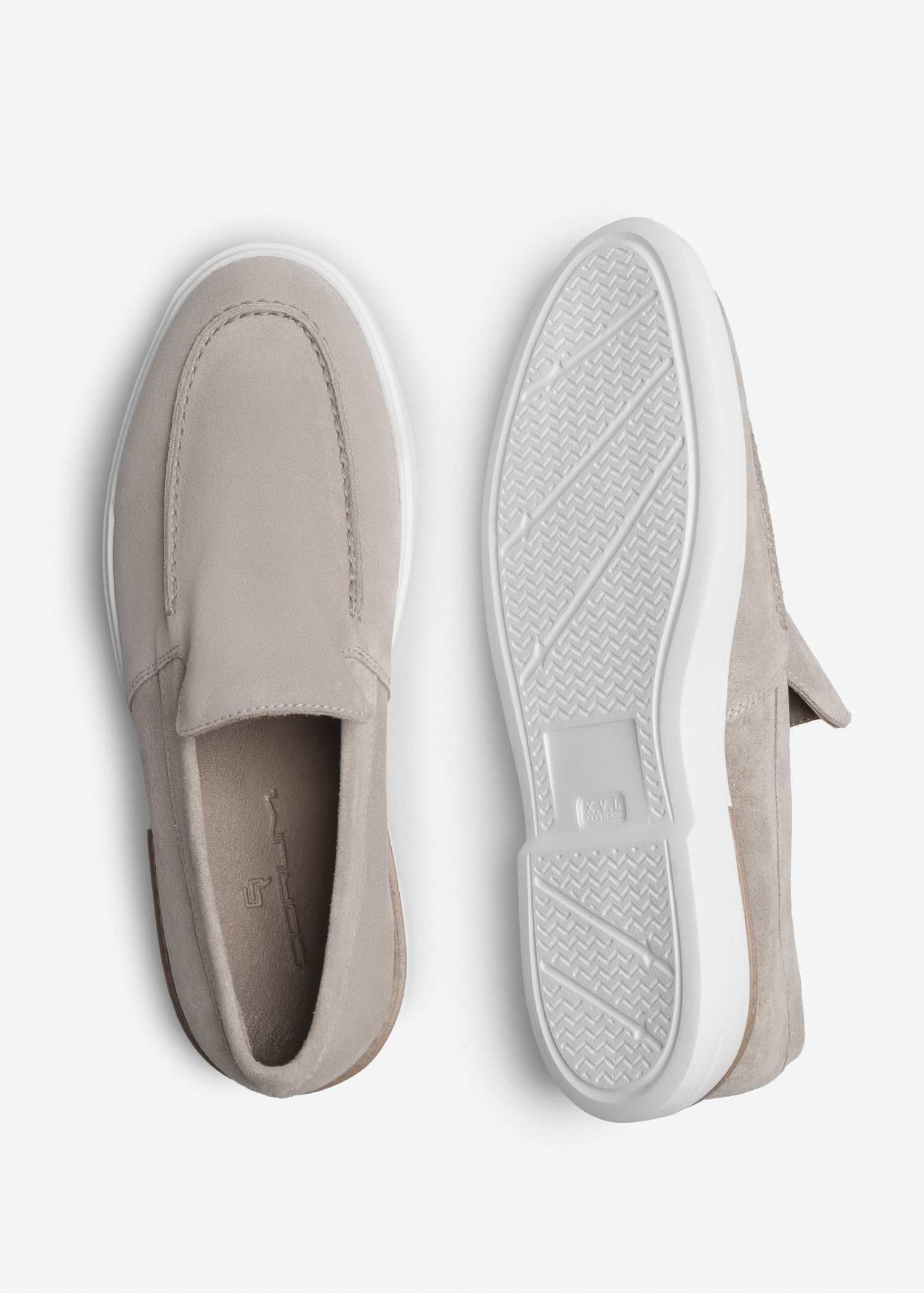 کالج جیر Loafer کروم
