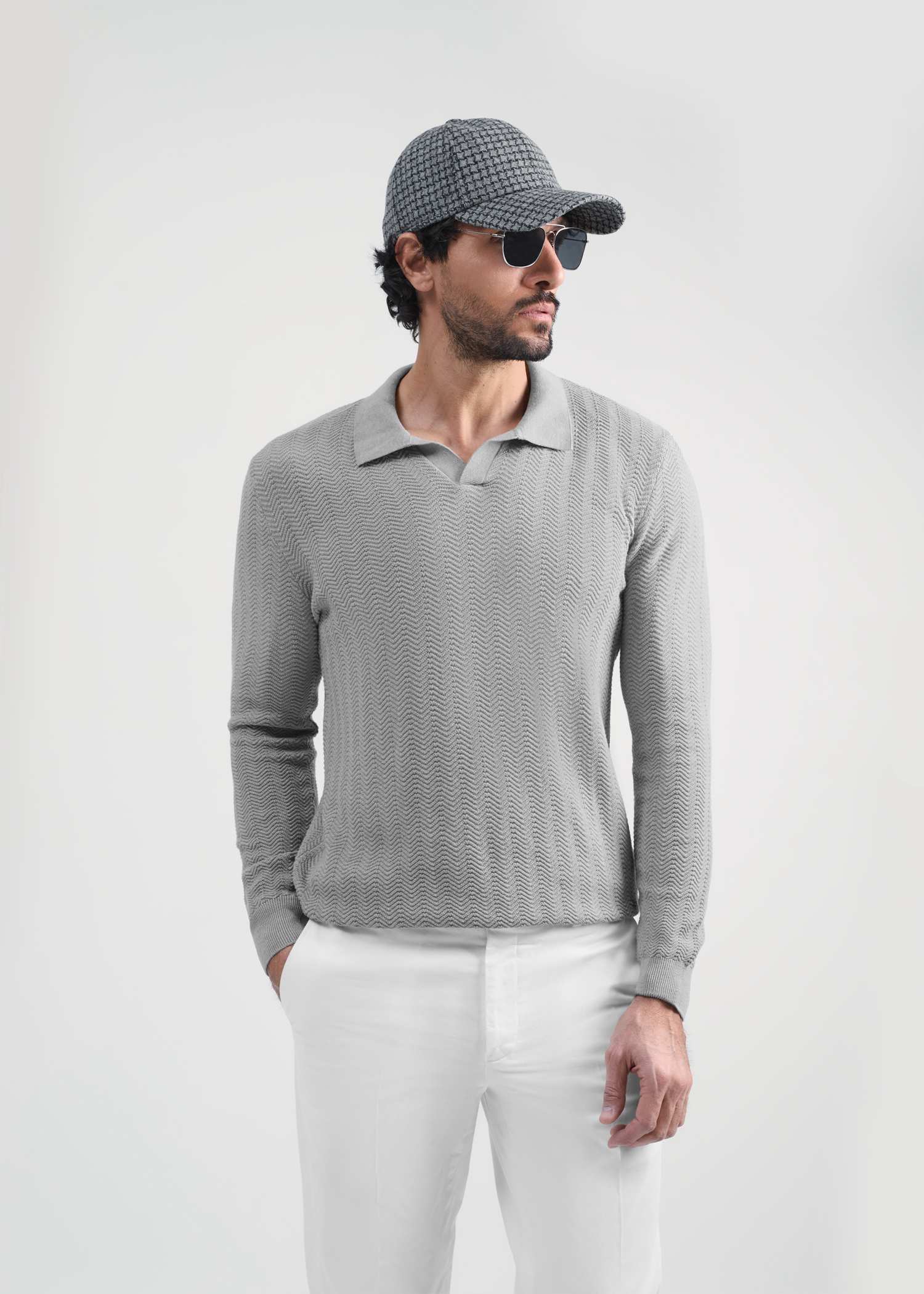 پلیور V-Neck کروم Corum