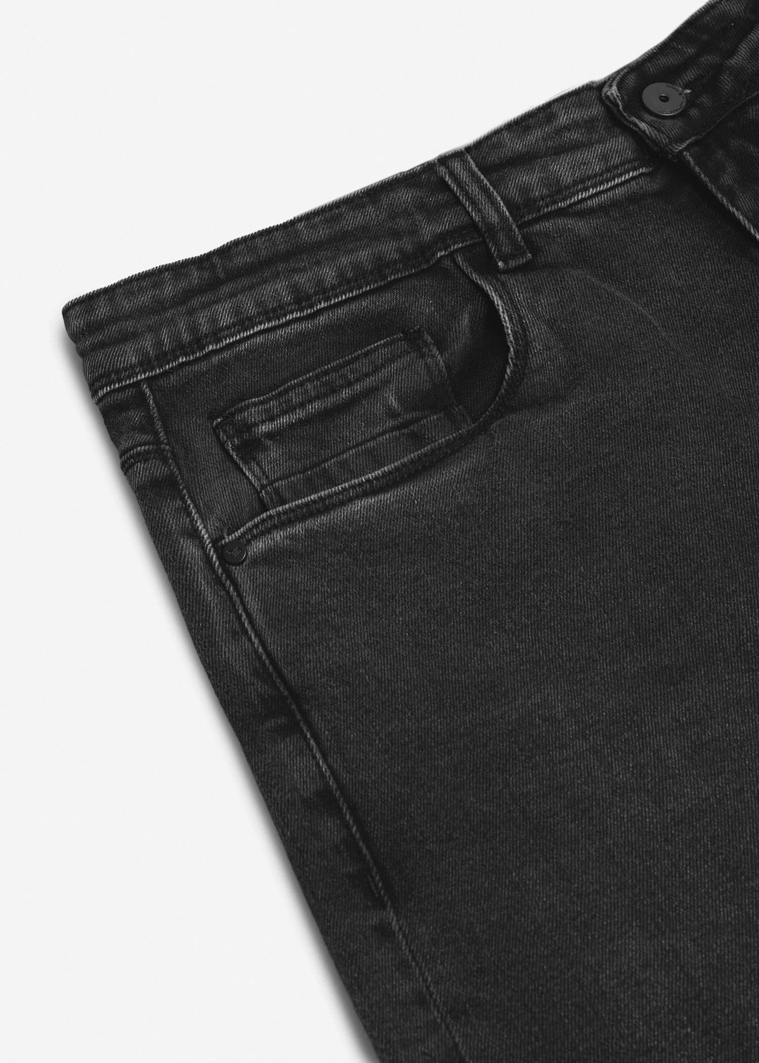 شلوار جین Slim-Fit کروم Corum