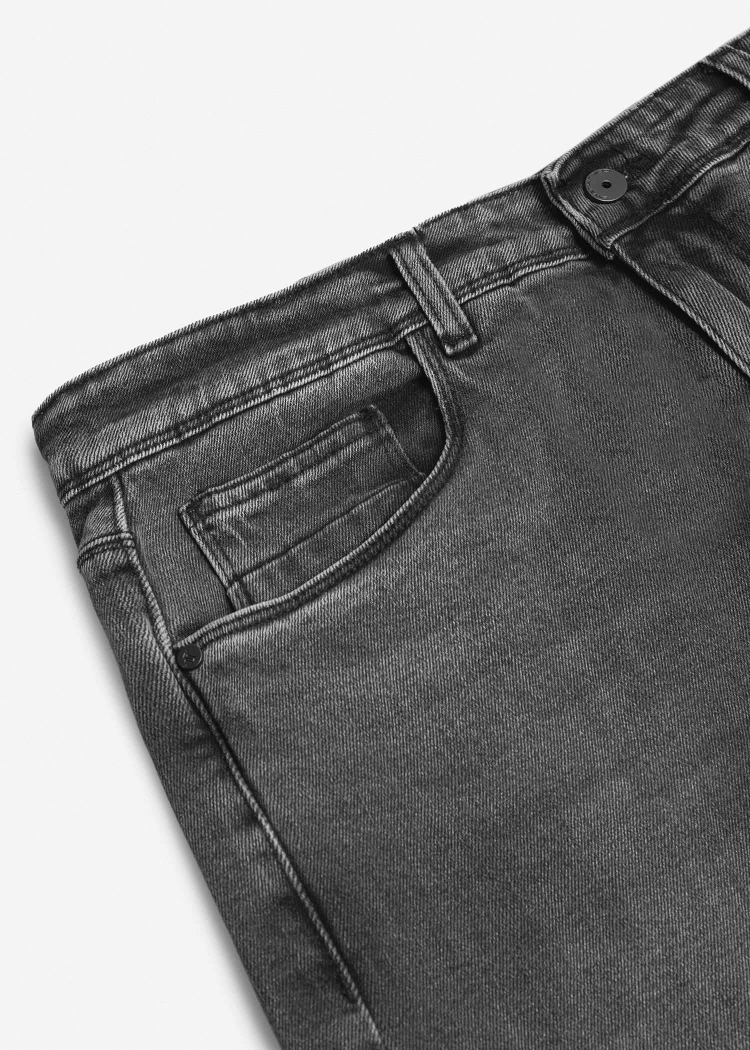 شلوار جین Slim-Fit کروم Corum