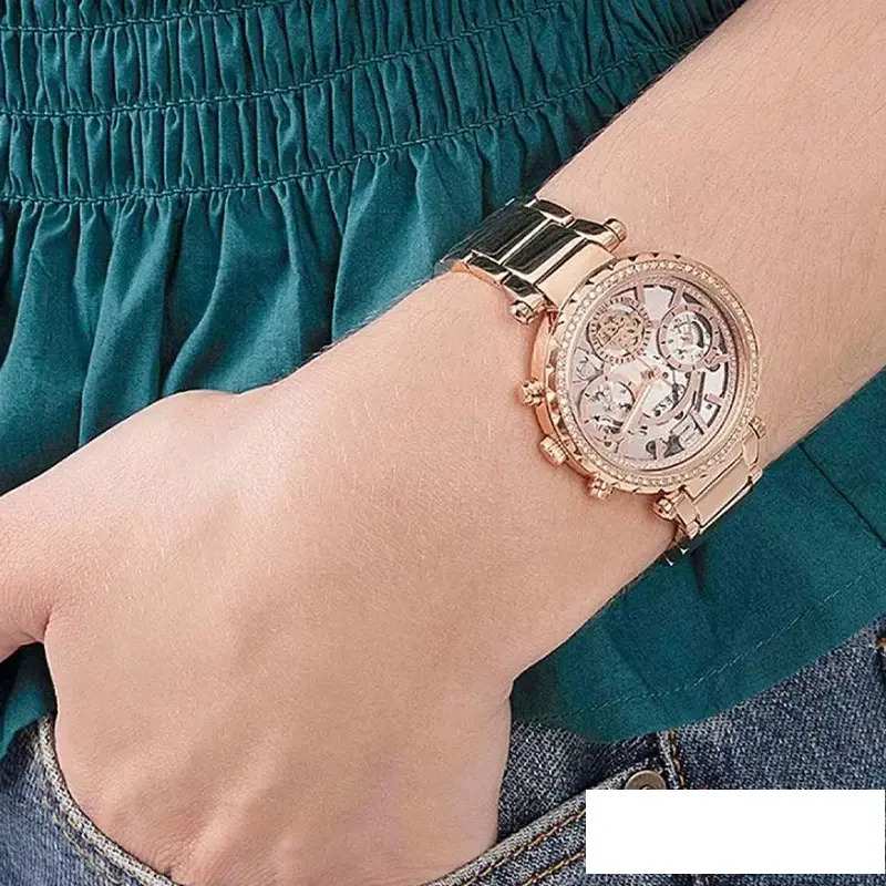 ساعت مچی زنانه گس GUESS مدل GW0403L3
