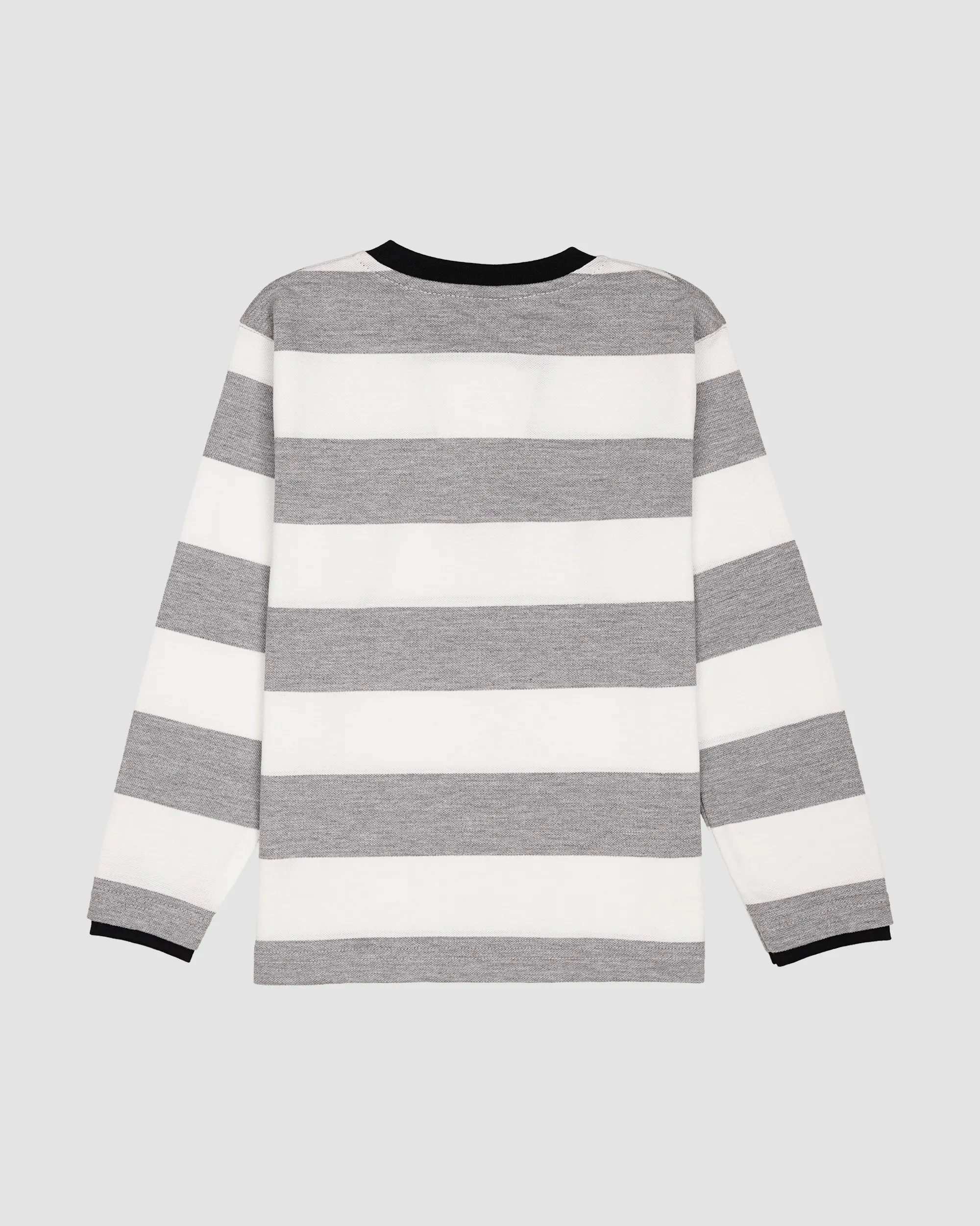 بلوز پسرانه مدل یقه V راه پهن یقه مشکی بانی نو