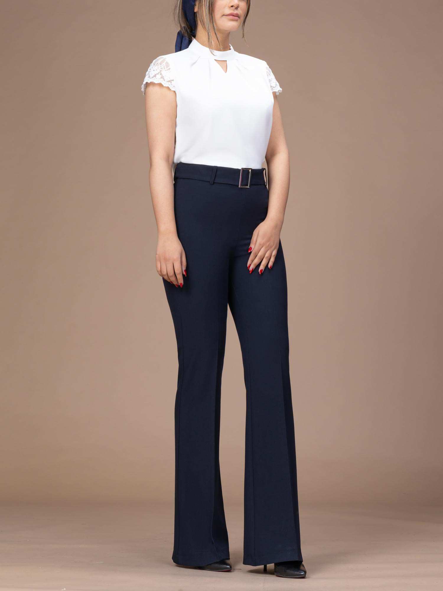 شلوار پارچه ای زنانه مدل کارلا 9810 برنس Bornos