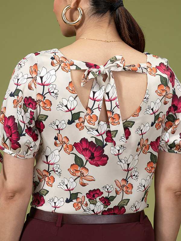 بلوز زنانه آستین پفی کوتاه کرپ ساتن یقه گرد کژوال کمند برنس Bornos