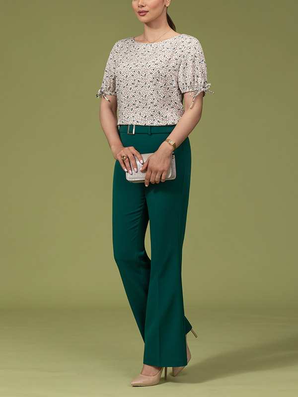 بلوز زنانه آستین پفی کوتاه کرپ ساتن یقه گرد کژوال کمند برنس Bornos