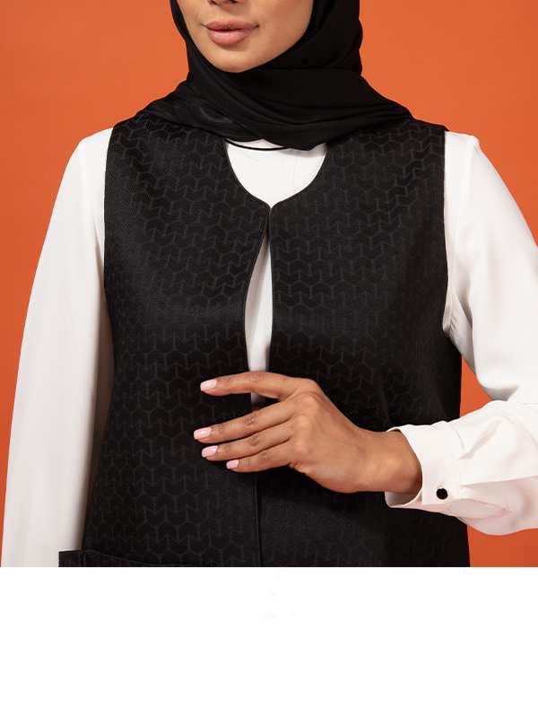 وست زنانه ژاکارد آستر دار جیب دار کلاسیک 70101 برنس Bornos