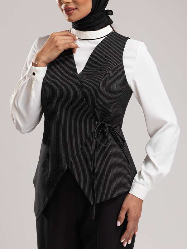 وست زنانه پارچه دیپلمات یقه چپ و راستی آستر دار 70100 برنس Bornos