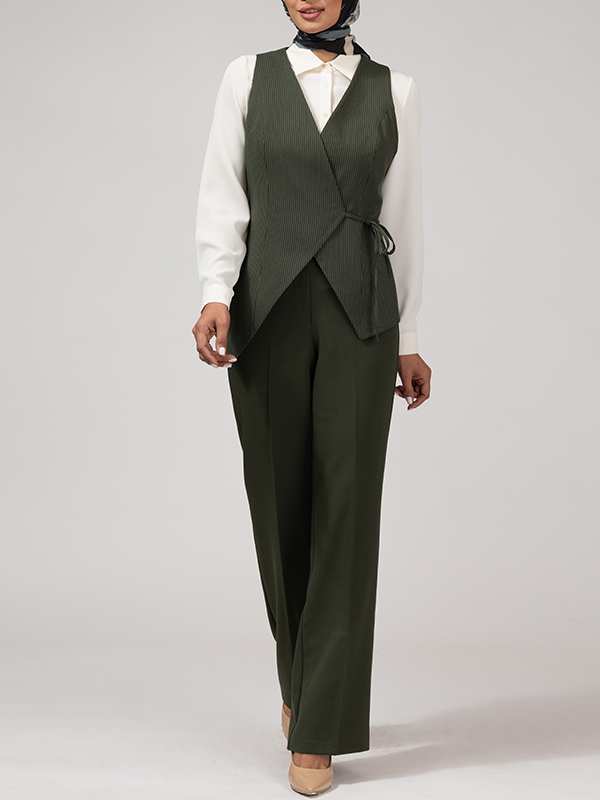 وست زنانه پارچه دیپلمات یقه چپ و راستی آستر دار 70100 برنس Bornos