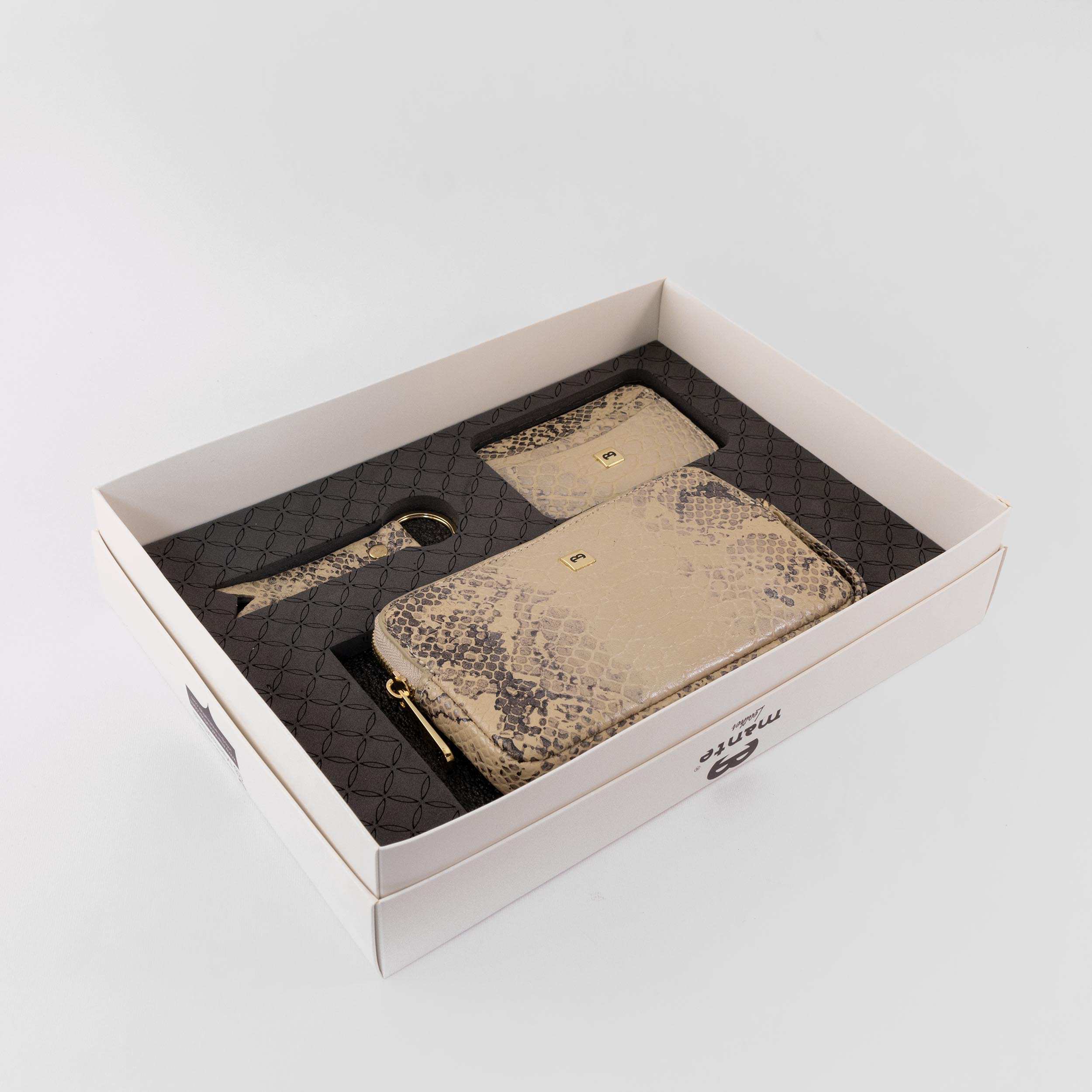 ست هدیه زنانه مدل X104 منط