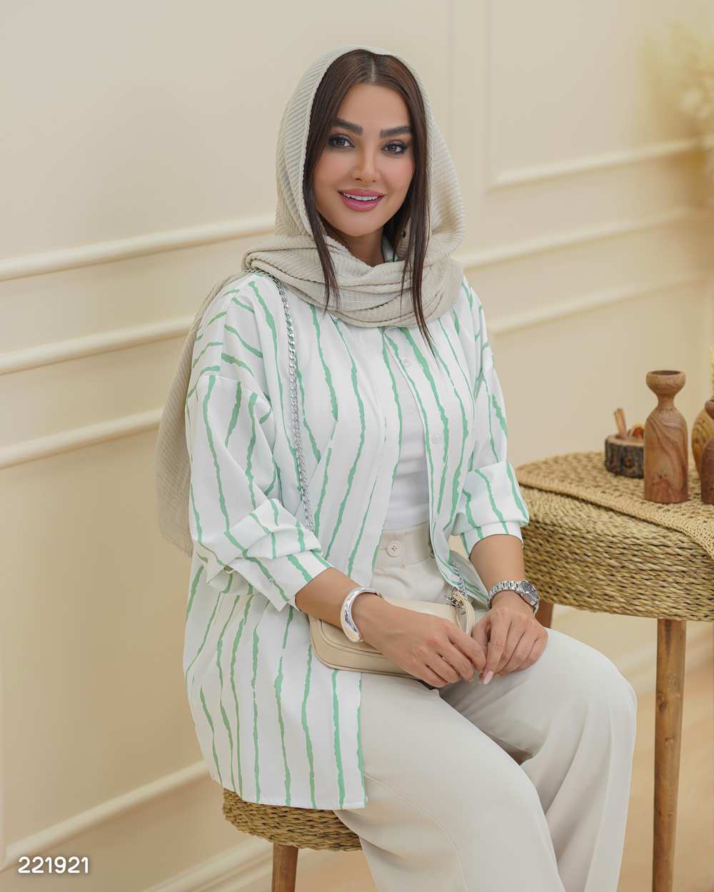 شومیز زنانه مدل بریتان السانا Elsana کد 2219