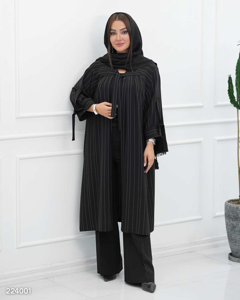 مانتو زنانه مدل سرین السانا Elsana کد 2240
