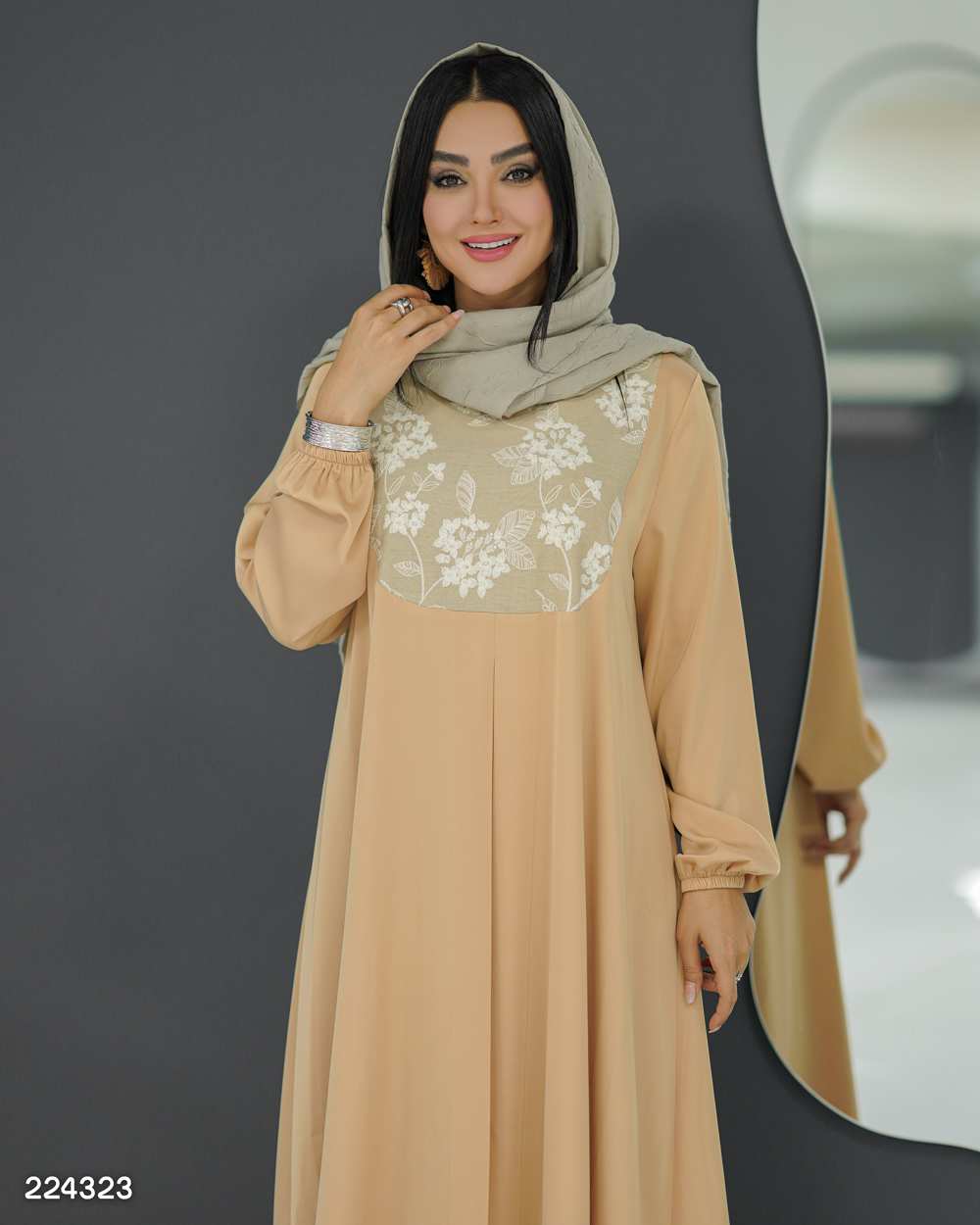 عبا زنانه مدل فاخره گل السانا Elsana کد 2243
