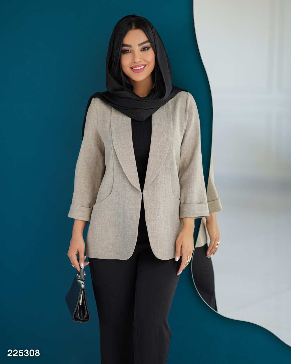 مانتو زنانه مدل هونیا السانا Elsana کد 2253