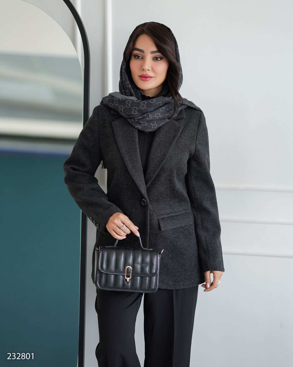 پالتو زنانه فوتر مشکی مدل ماه منیر السانا Elsana کد 2328