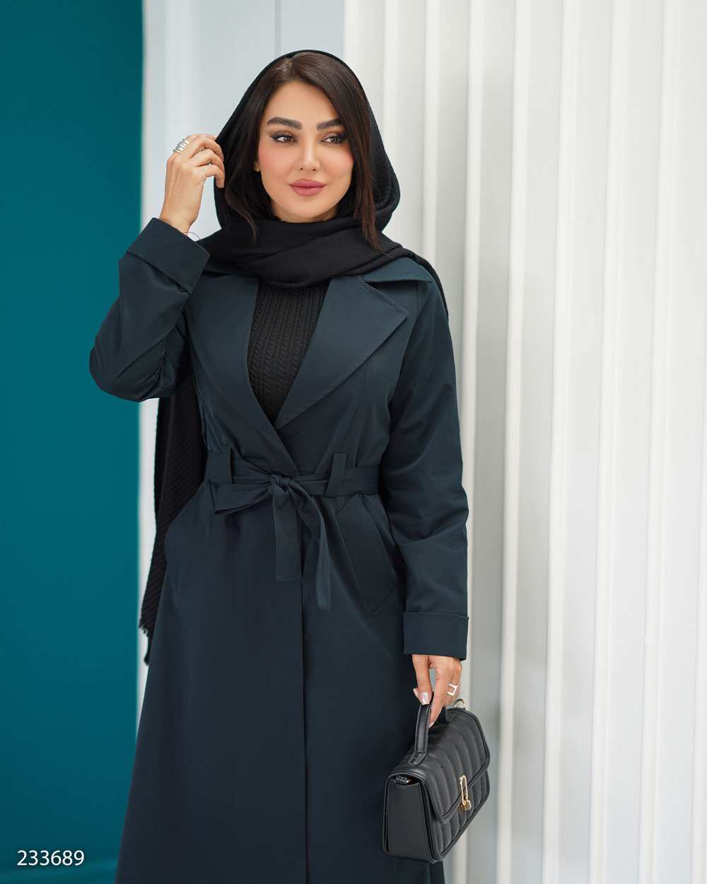 بارانی بلند زنانه سرمه ای دلفینی مدل دانژه السانا Elsana کد 2336