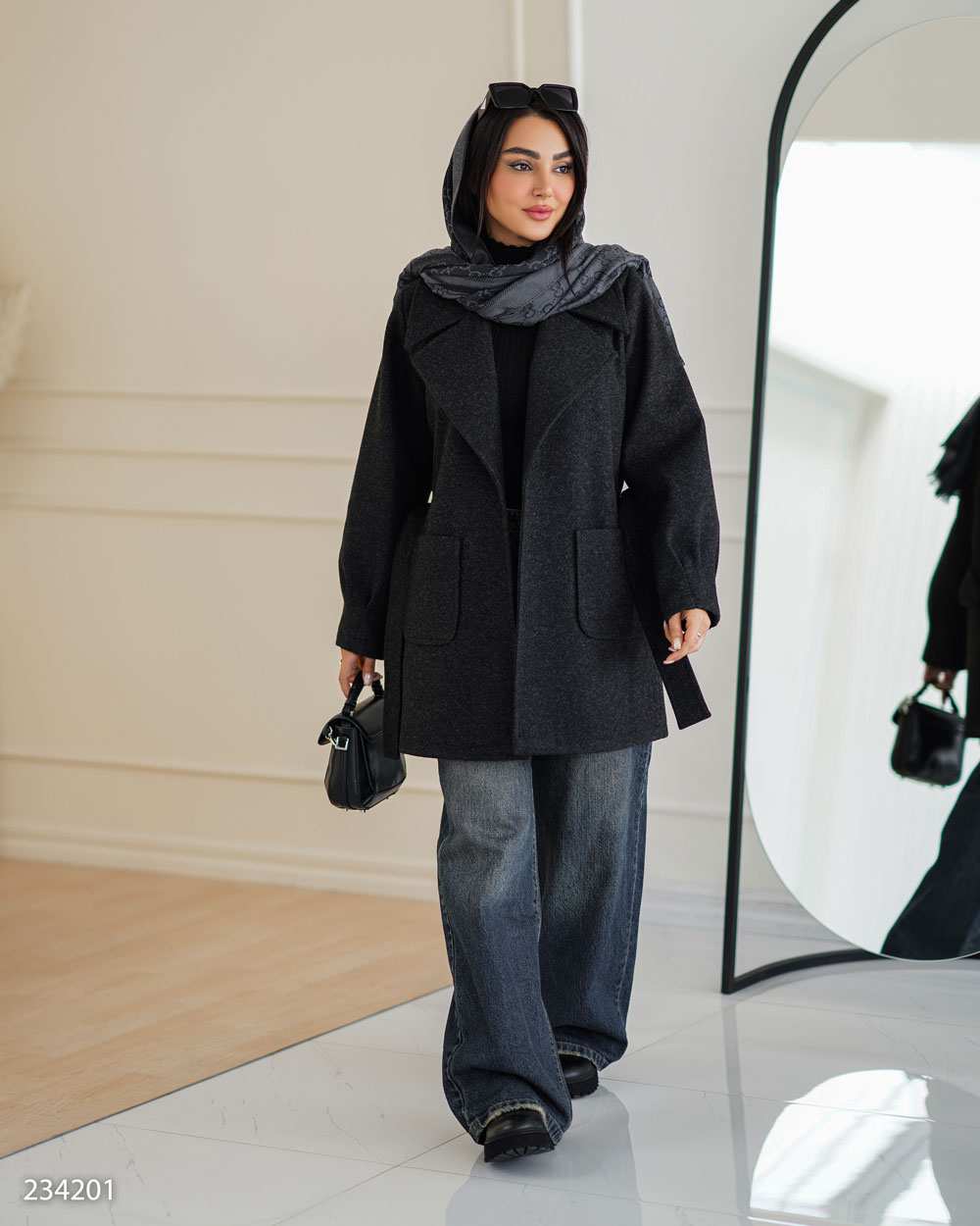 پالتو زنانه فوتر مشکی مدل ساواش السانا Elsana کد 2342