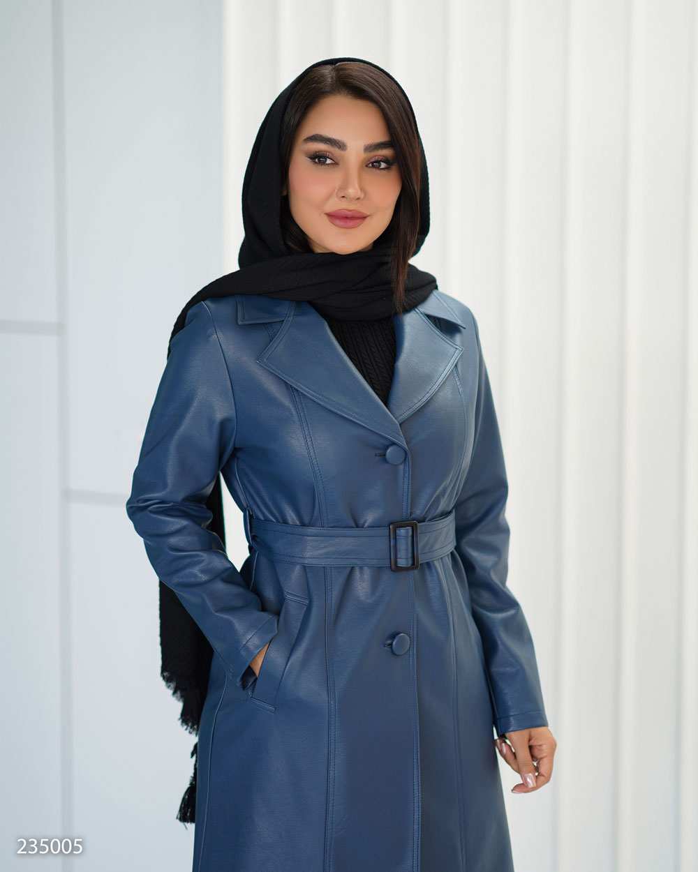 کت چرم زنانه آبی نفتی مدل هرمینا السانا Elsana کد 2350