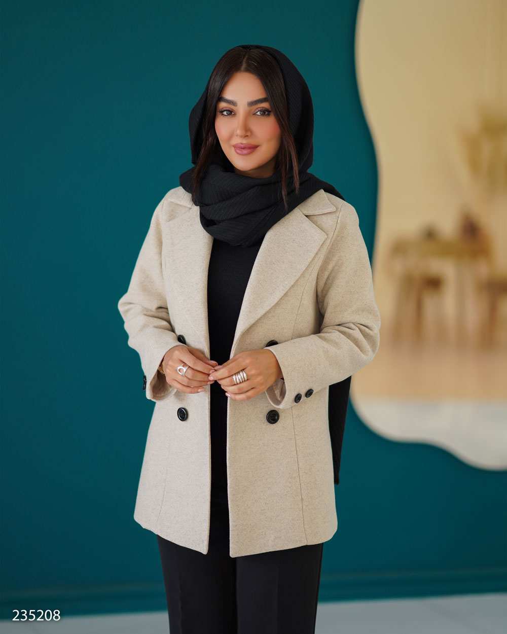 پالتو زنانه فوتر کرم مدل خزان السانا Elsana کد 2352