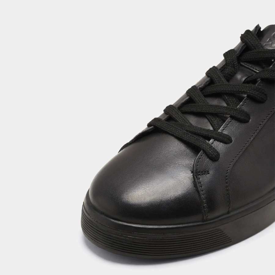 کفش اسنیکرز چرم طبیعی مردانه بورنیش مشکی اورز Orez مدل KAI SNEAKER 1
