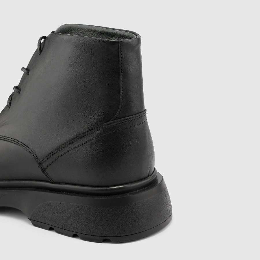 بوت چرم طبیعی مردانه ناپا مشکی اورز Orez مدل DANIEL کد MCB128