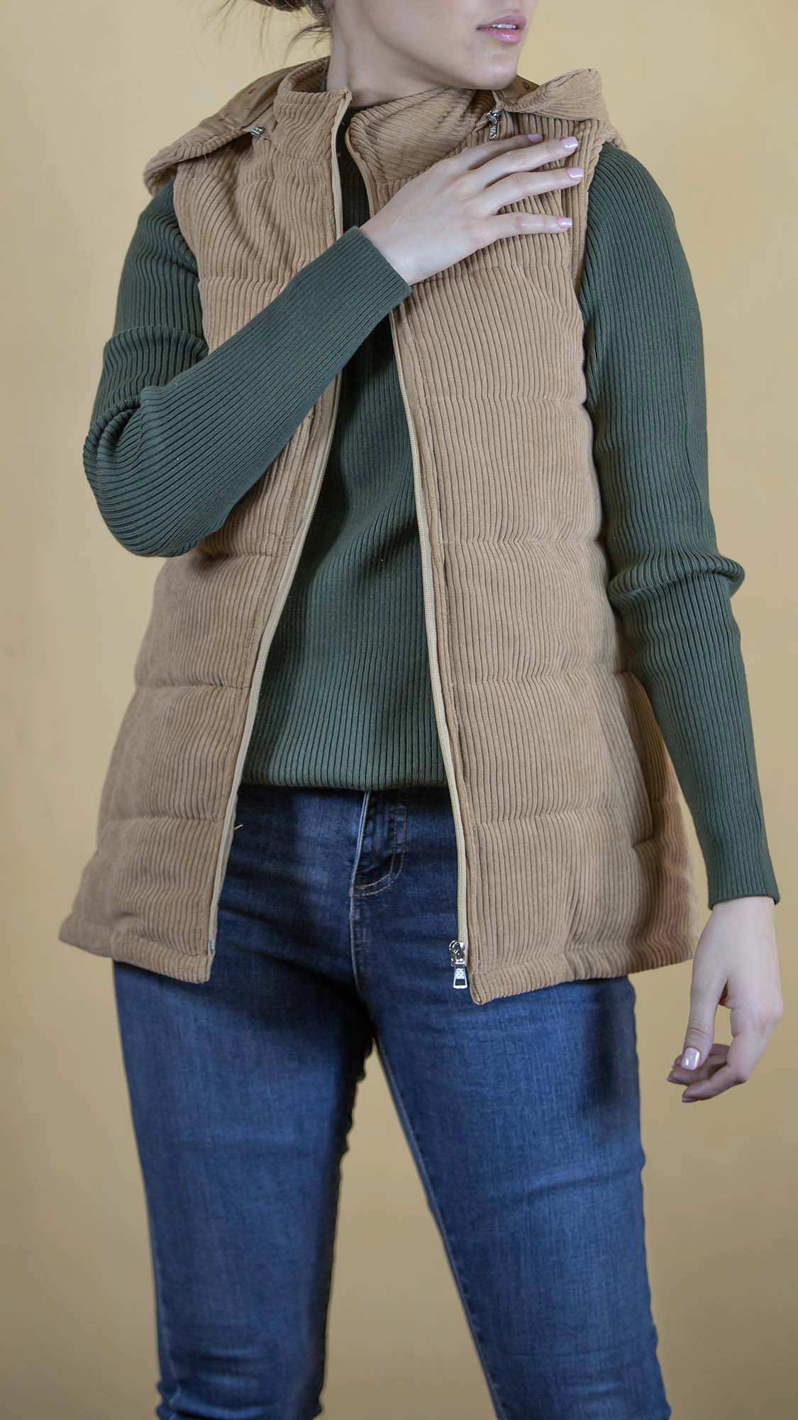 پافر زنانه J1042 برندس Brands