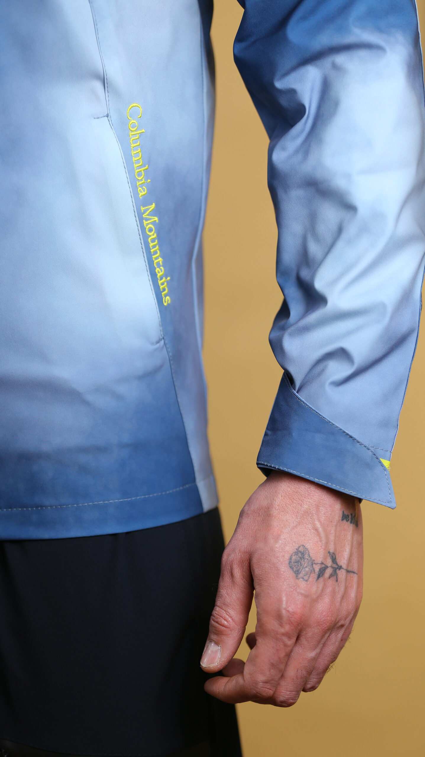 بادگیر ورزشی مردانه 400046 برندس Brands