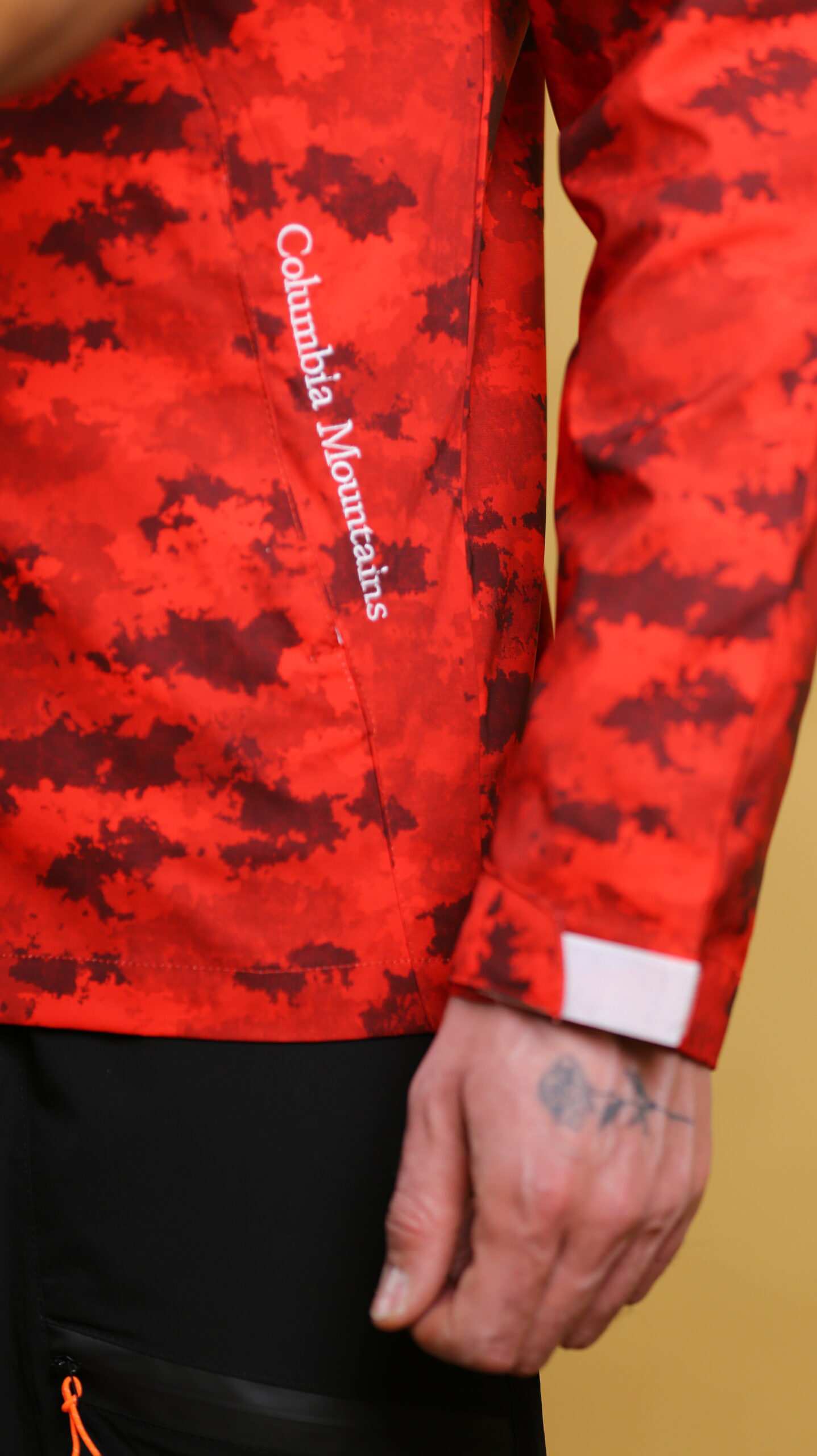 بادگیر ورزشی مردانه 400046 برندس Brands