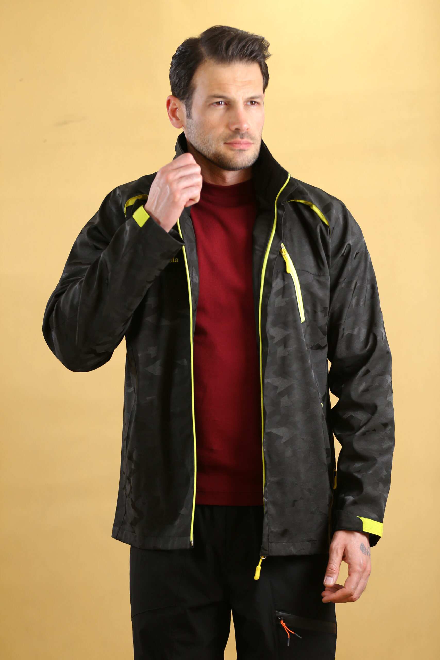 بادگیر ورزشی مردانه 400046 برندس Brands