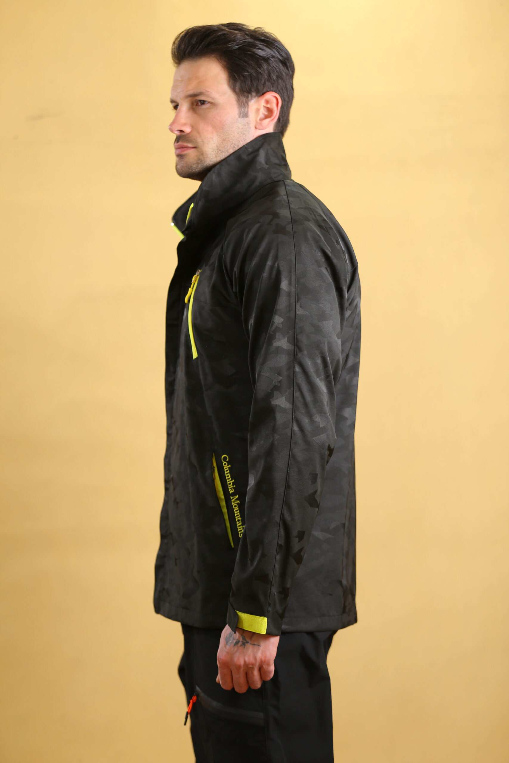 بادگیر ورزشی مردانه 400046 برندس Brands